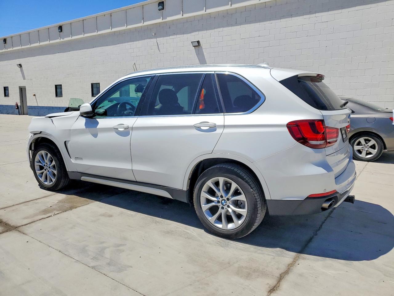 2015 Bmw X5 Xdrive35i White vin: 5UXKR0C53F0K64858