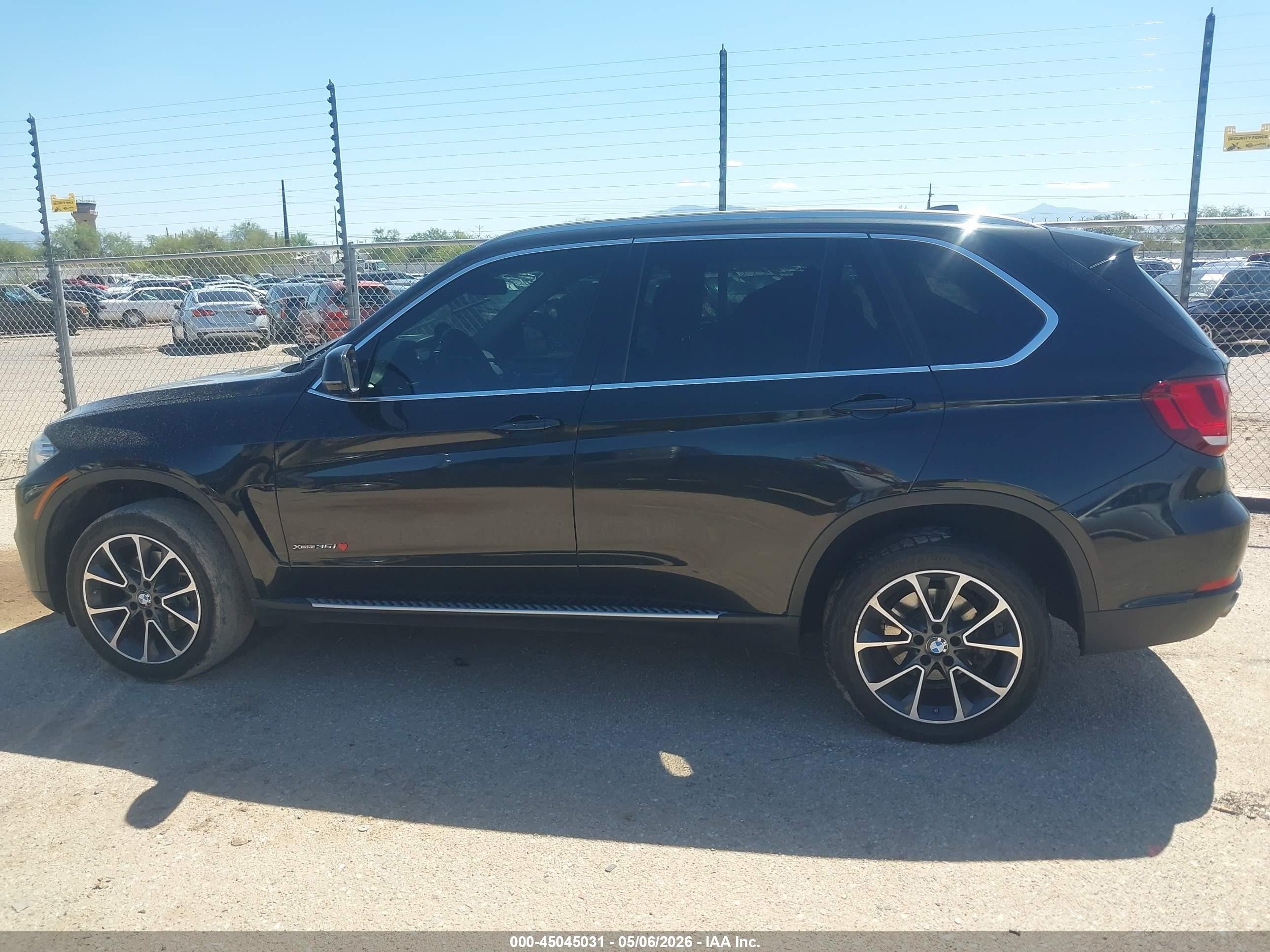 2015 Bmw X5 Xdrive35i Черный vin: 5UXKR0C54F0P01038