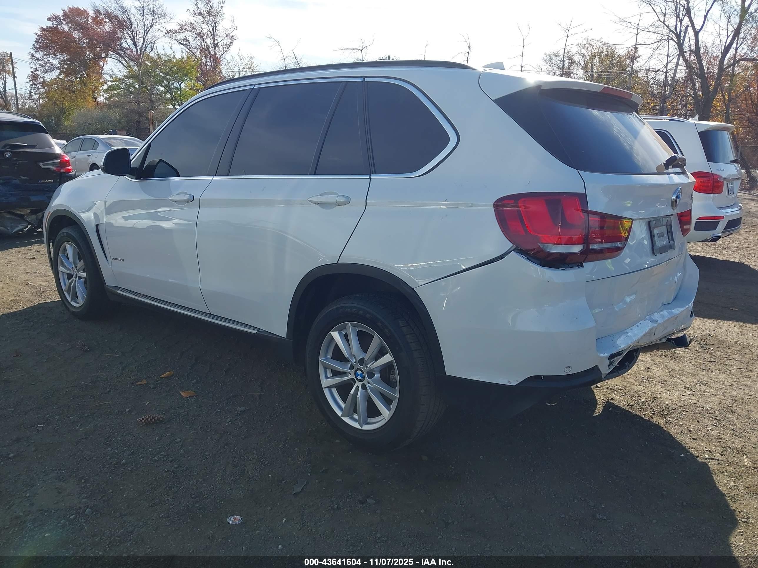 2015 Bmw X5 Xdrive35i White vin: 5UXKR0C55F0K52520