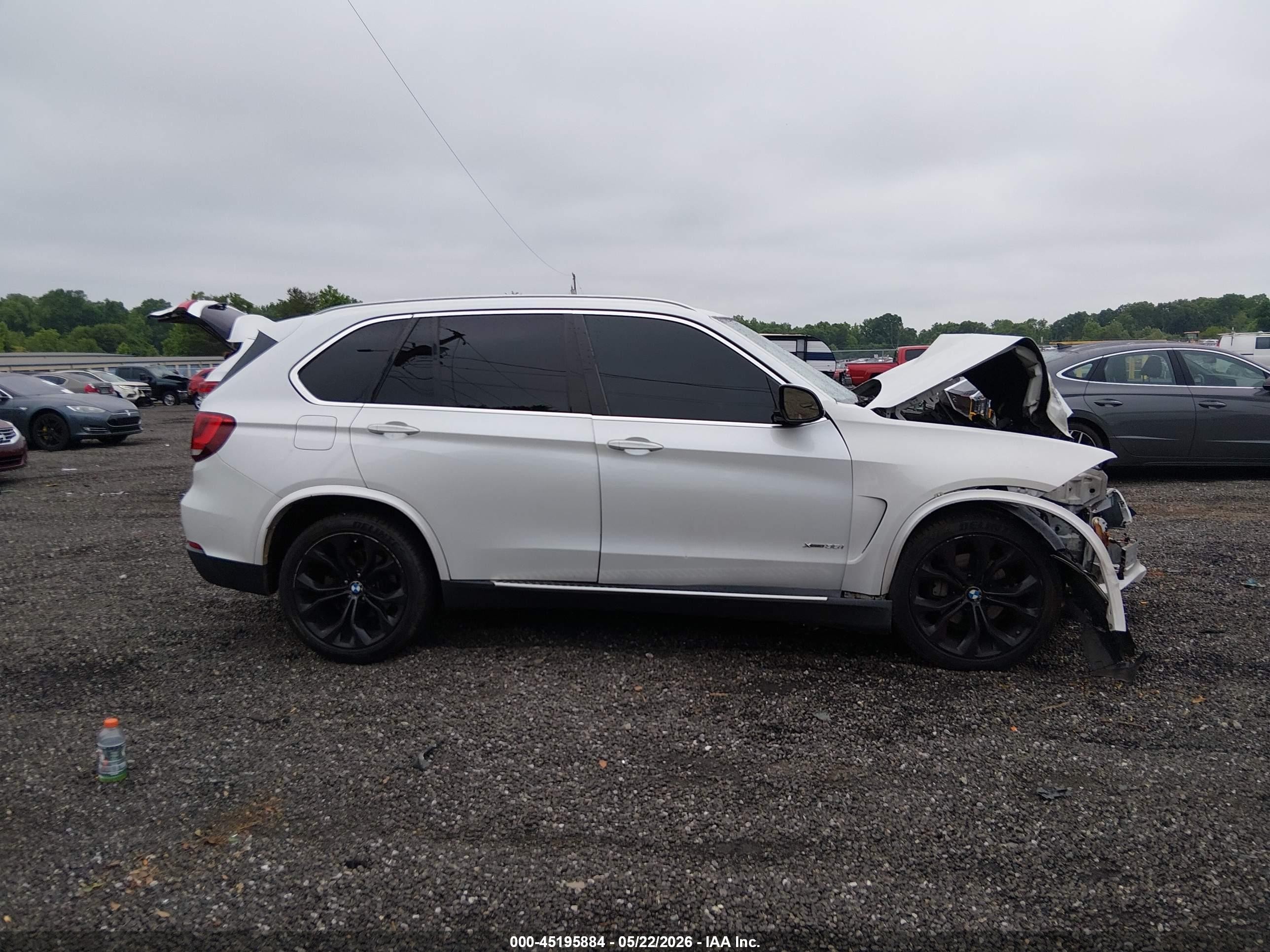 2015 Bmw X5 Xdrive35i White vin: 5UXKR0C55F0K62092