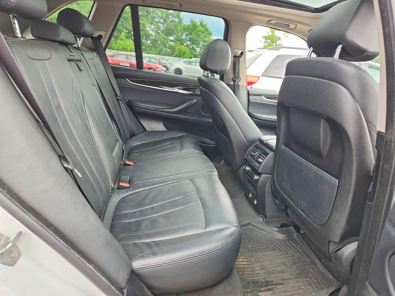 2015 Bmw X5 Xdrive35i Белый vin: 5UXKR0C55F0P07317