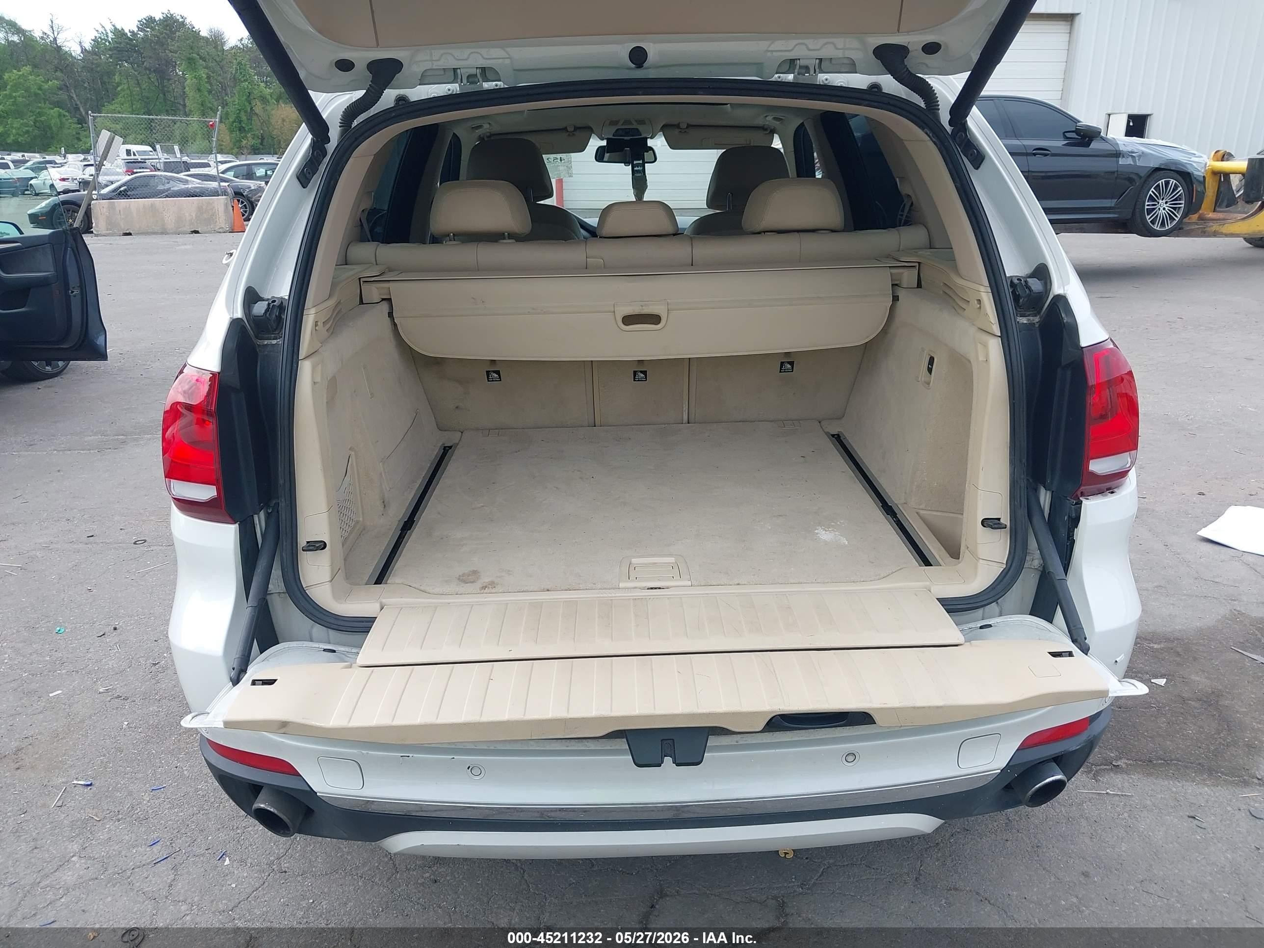 2015 Bmw X5 Xdrive35i White vin: 5UXKR0C56F0P03583