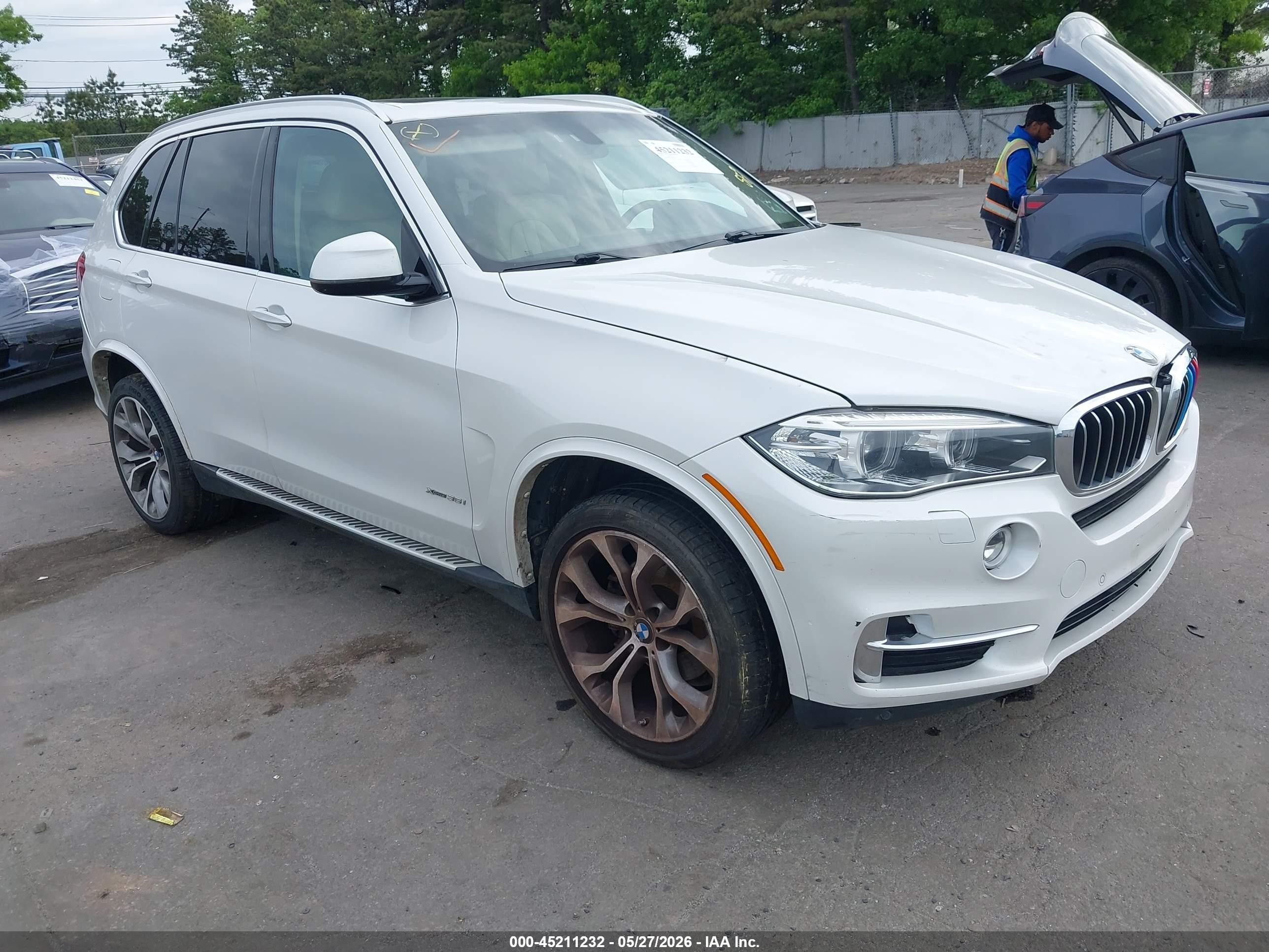 2015 Bmw X5 Xdrive35i White vin: 5UXKR0C56F0P03583
