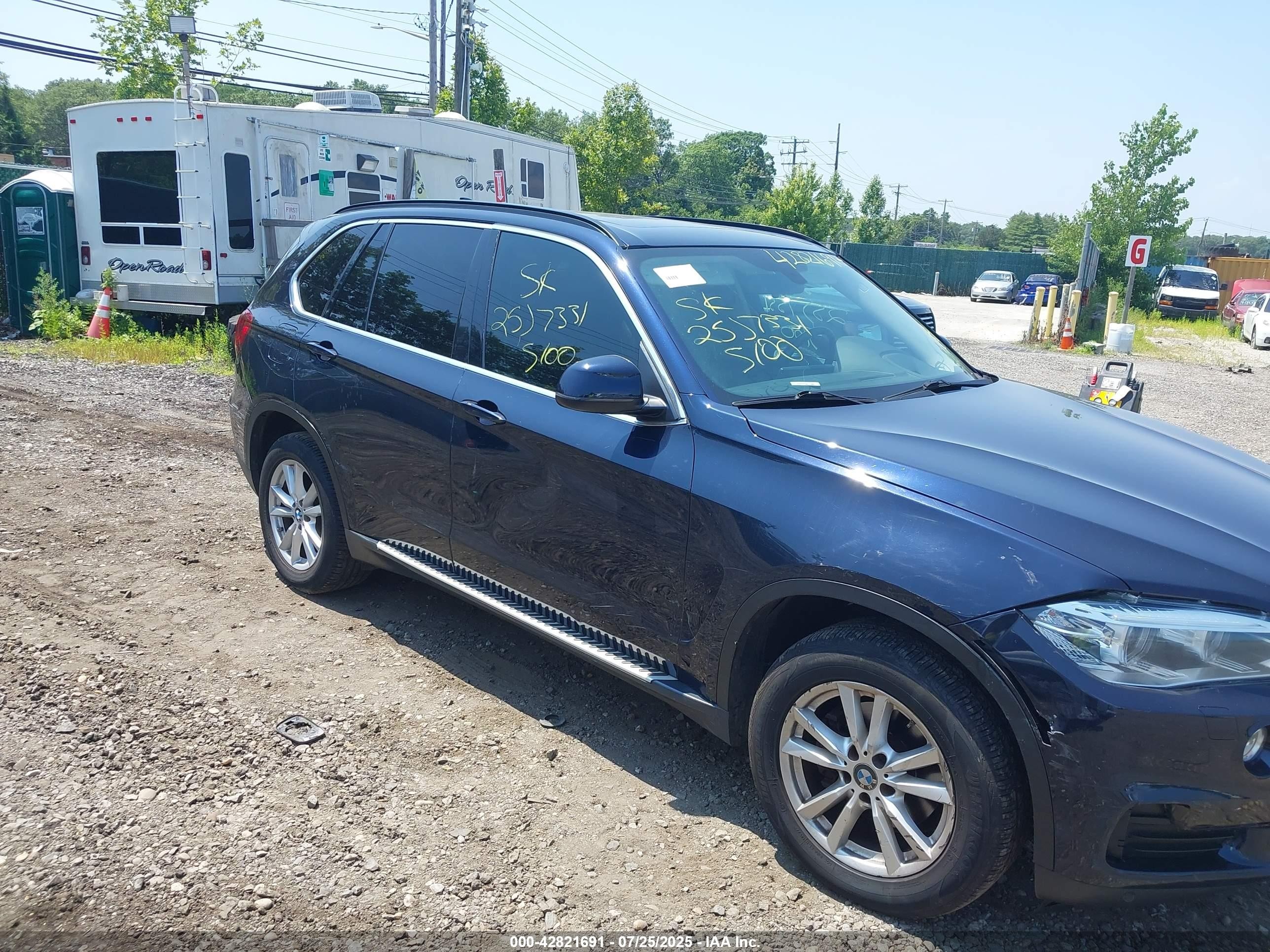 2015 Bmw X5 Xdrive35i Blue vin: 5UXKR0C56F0P13000