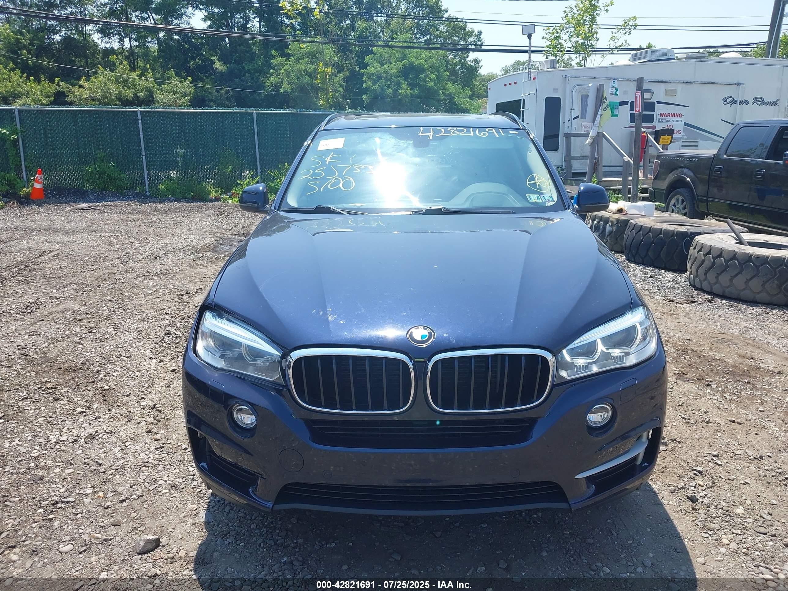 2015 Bmw X5 Xdrive35i Blue vin: 5UXKR0C56F0P13000