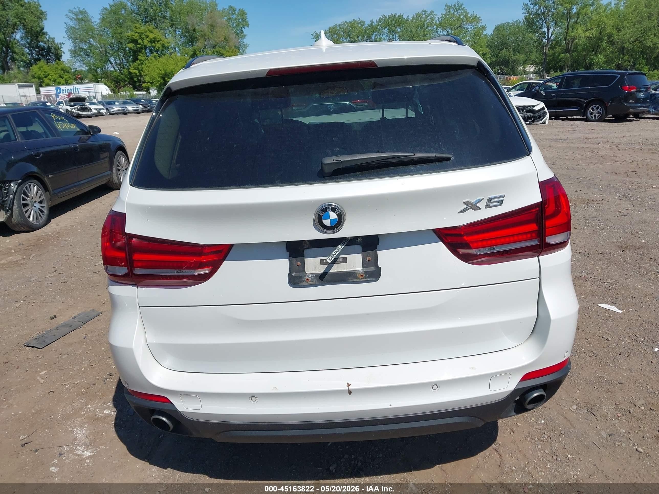 2015 Bmw X5 Xdrive35i White vin: 5UXKR0C57F0K52633
