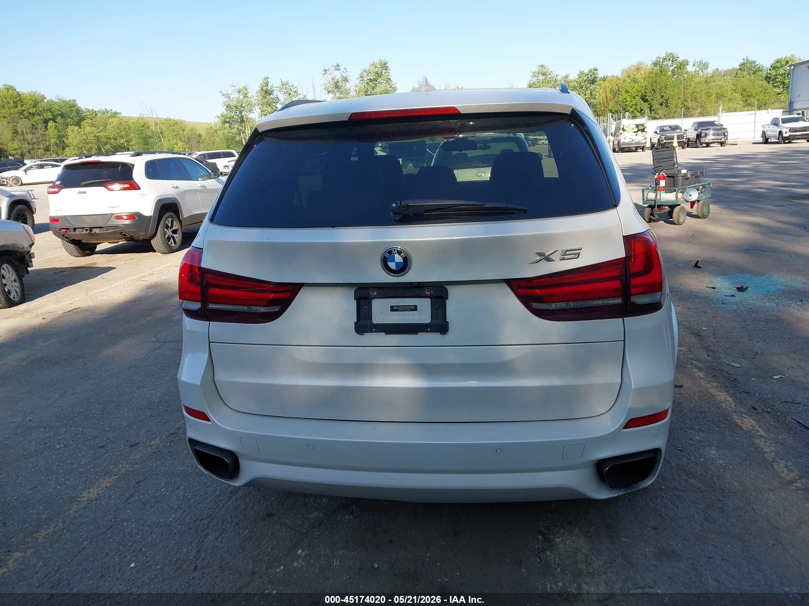 2015 Bmw X5 Xdrive35i White vin: 5UXKR0C57F0K67648