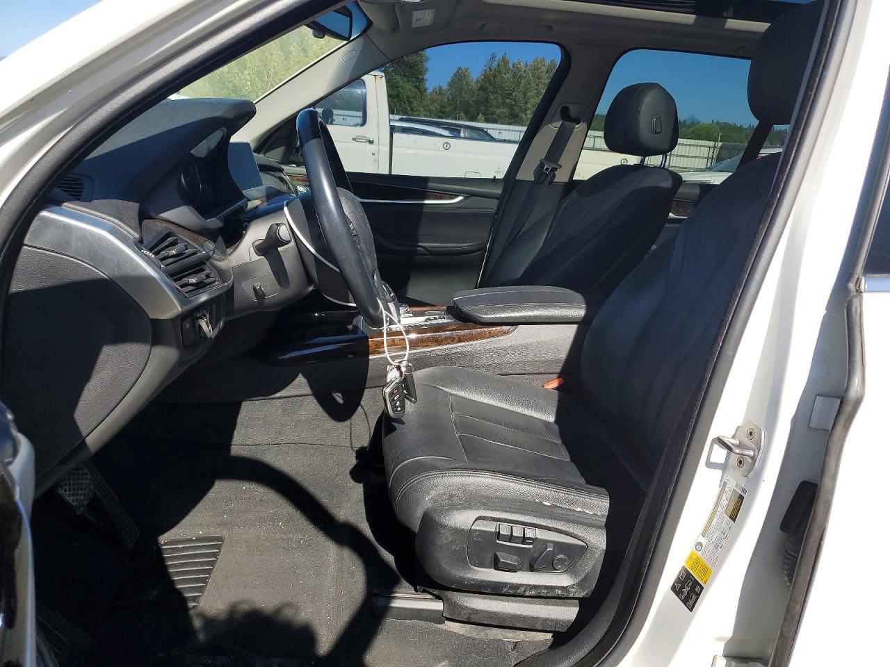 2015 Bmw X5 Xdrive35i White vin: 5UXKR0C57F0P05231