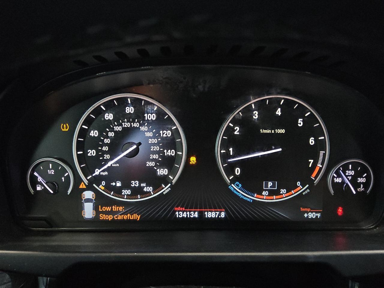 2015 Bmw X5 Xdrive35i Черный vin: 5UXKR0C57F0P14494 Damage: Warning - Tire Pressure, On, Unacceptable