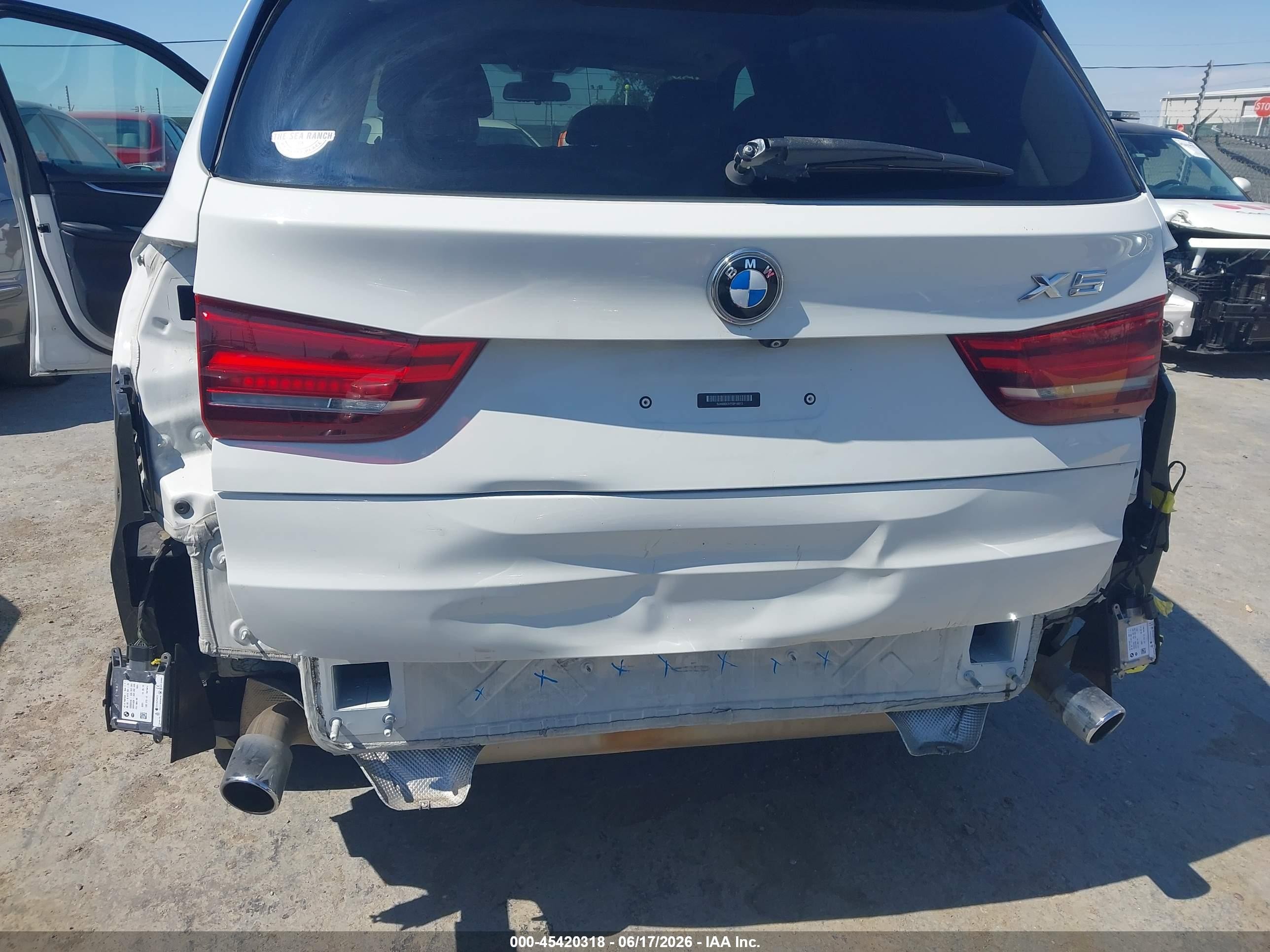 2015 Bmw X5 Xdrive35i White vin: 5UXKR0C57F0P16813