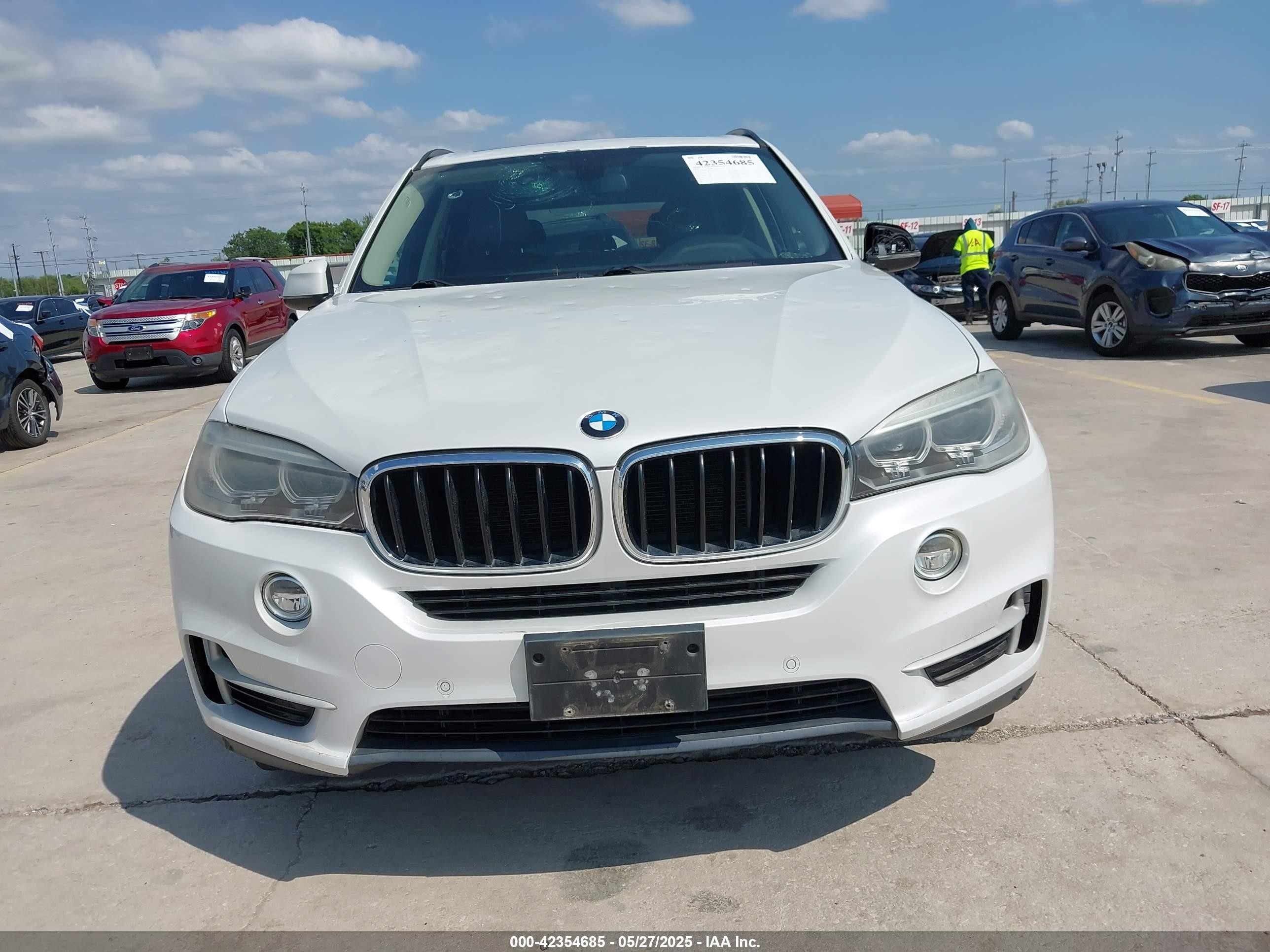 2015 Bmw X5 Xdrive35i White vin: 5UXKR0C58F0K60644