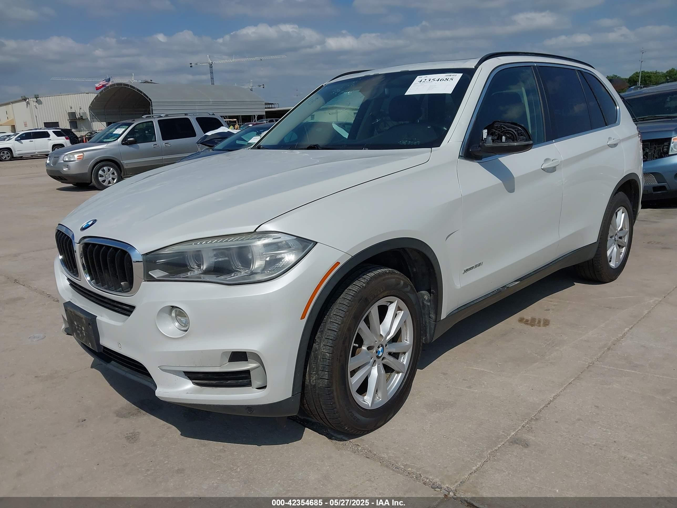 2015 Bmw X5 Xdrive35i White vin: 5UXKR0C58F0K60644