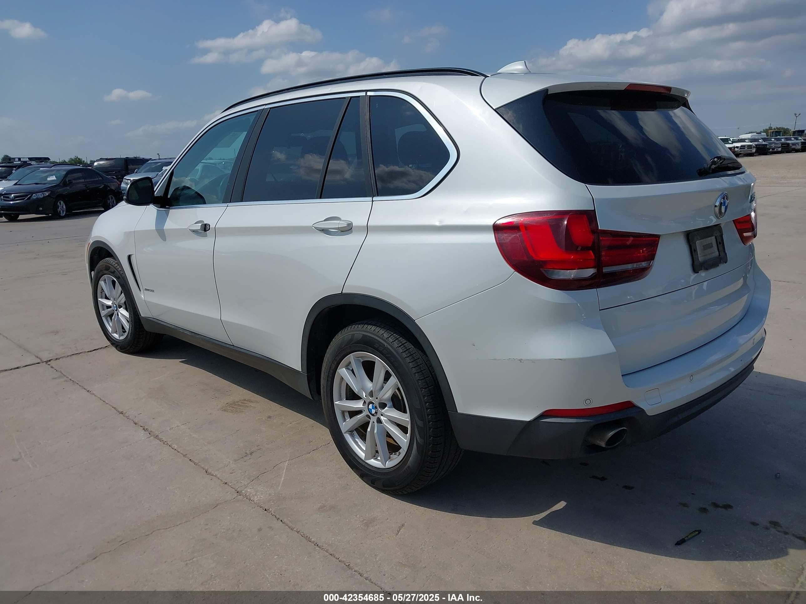 2015 Bmw X5 Xdrive35i White vin: 5UXKR0C58F0K60644