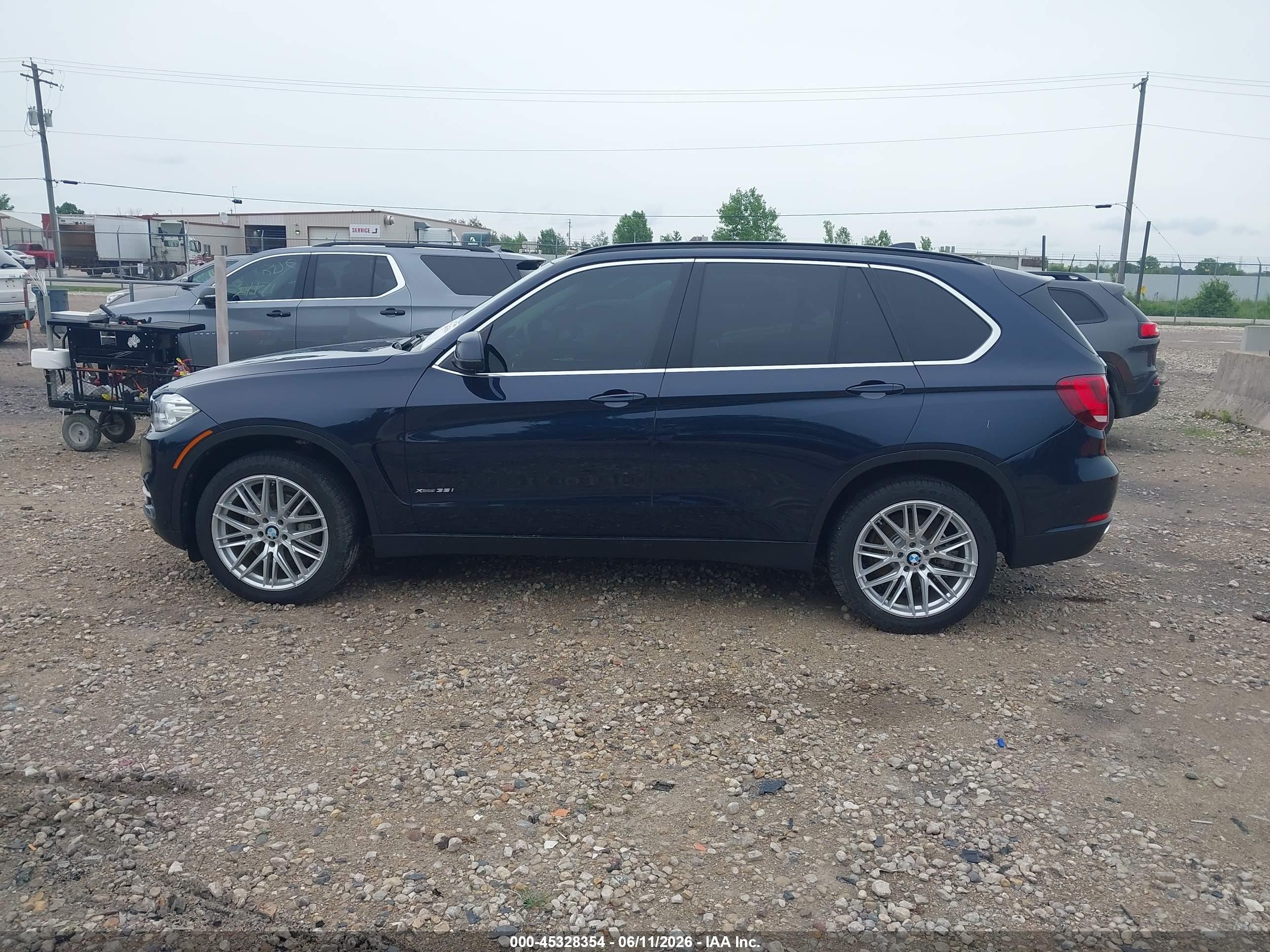2015 Bmw X5 Xdrive35i Blue vin: 5UXKR0C58F0P06081
