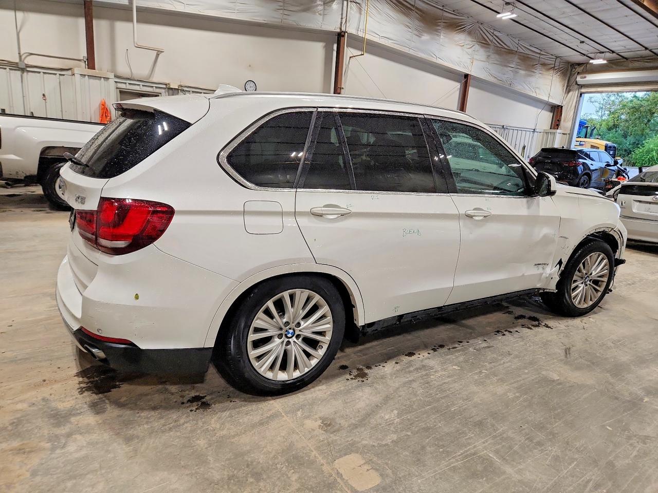 2016 Bmw X5 Xdrive35i White vin: 5UXKR0C58G0P22993