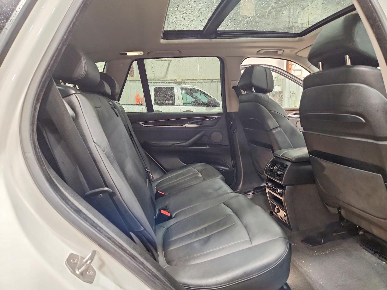 2016 Bmw X5 Xdrive35i White vin: 5UXKR0C58G0P22993