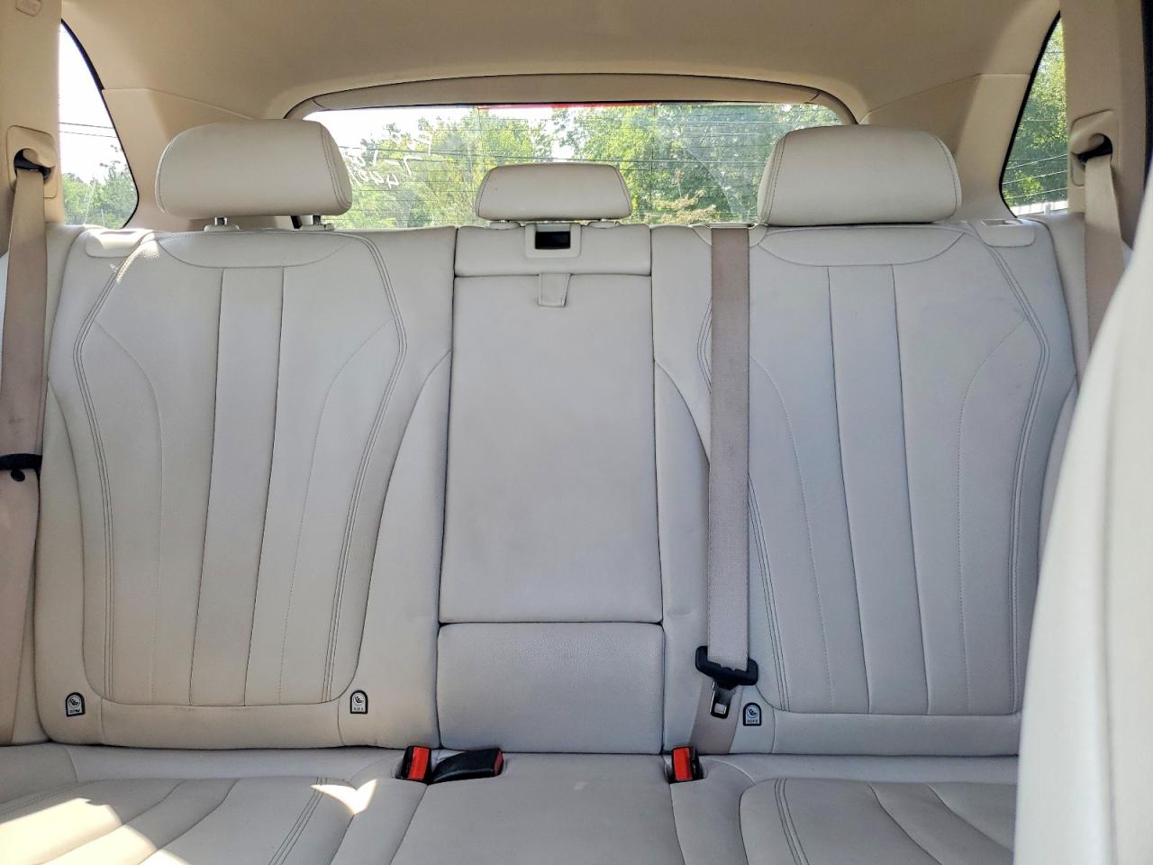 2015 Bmw X5 Xdrive35i Серый vin: 5UXKR0C59F0K54044