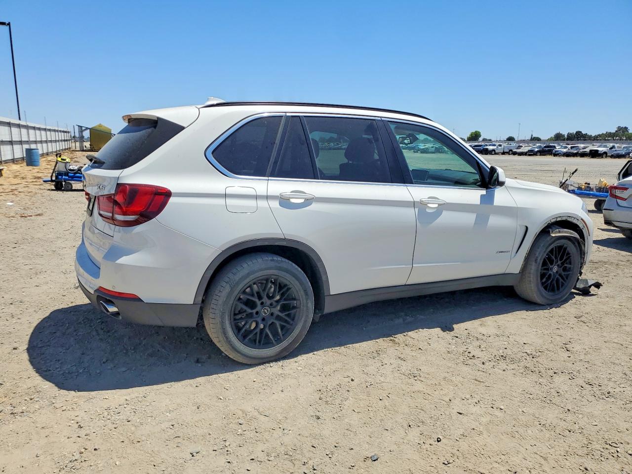 2015 Bmw X5 Xdrive35i White vin: 5UXKR0C59F0K55467