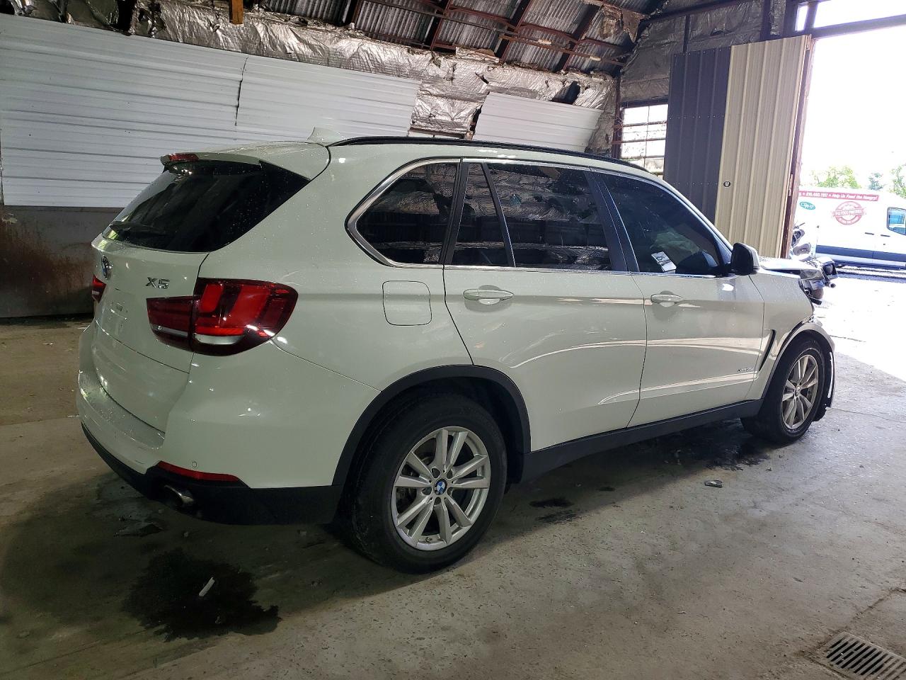 2015 Bmw X5 Xdrive35i White vin: 5UXKR0C59F0K69255