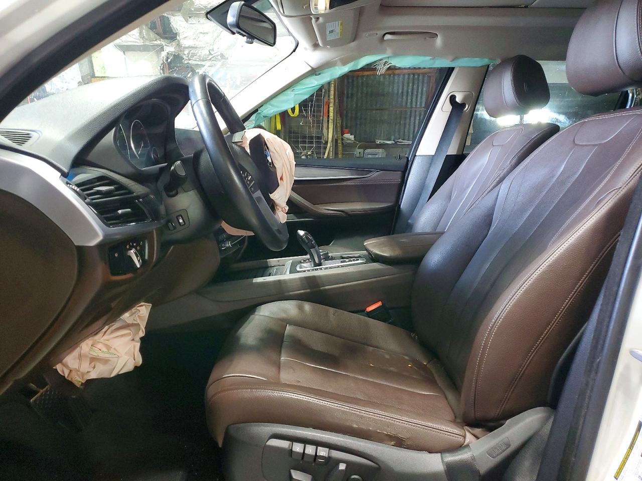 2015 Bmw X5 Xdrive35i White vin: 5UXKR0C59F0K69255