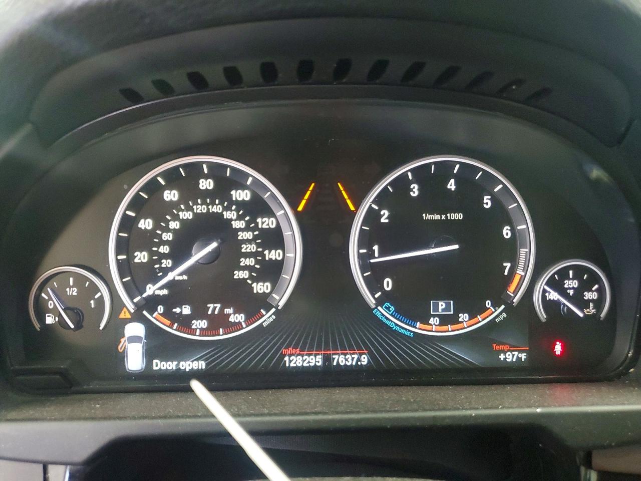 2015 Bmw X5 Xdrive35i Черный vin: 5UXKR0C59F0K71734