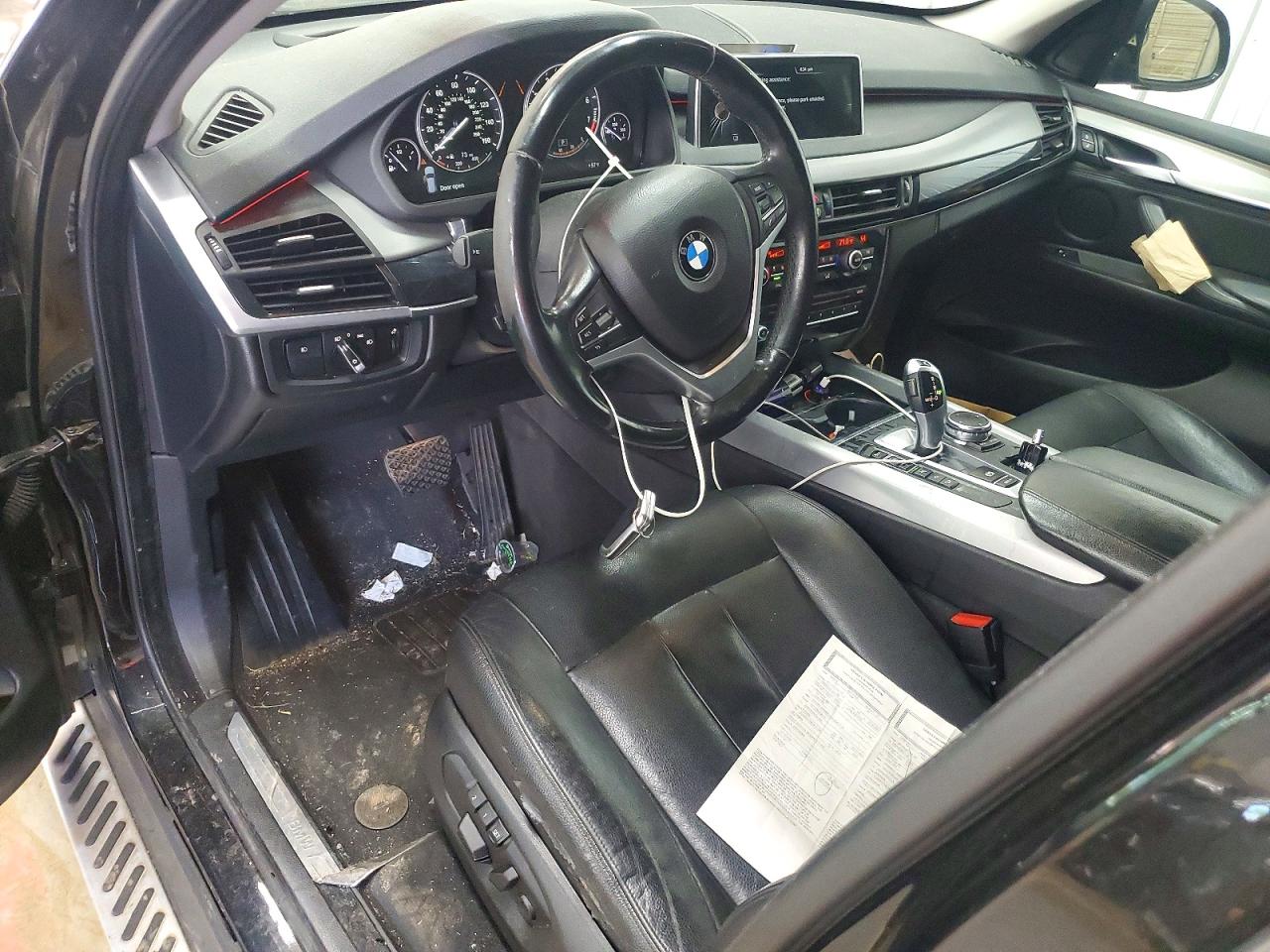 2015 Bmw X5 Xdrive35i Черный vin: 5UXKR0C59F0K71734