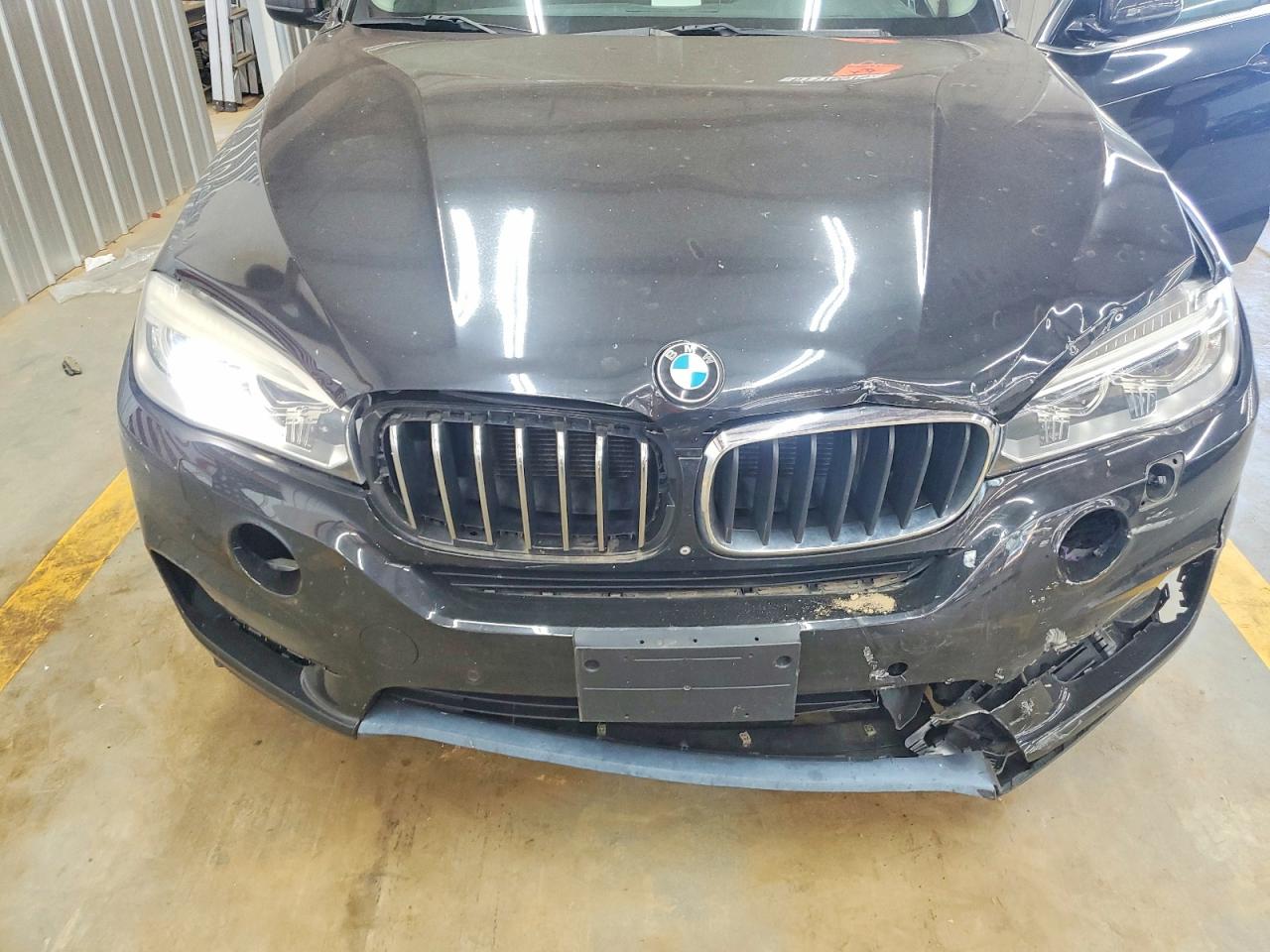 2015 Bmw X5 Xdrive35i Черный vin: 5UXKR0C59F0K71734