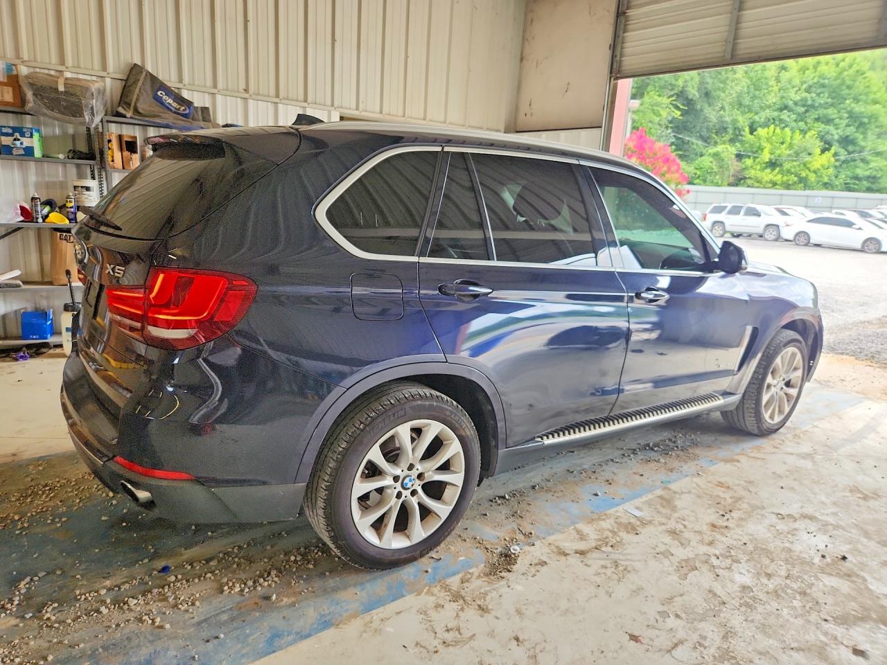 2015 Bmw X5 Xdrive35i Blue vin: 5UXKR0C5XF0K59883