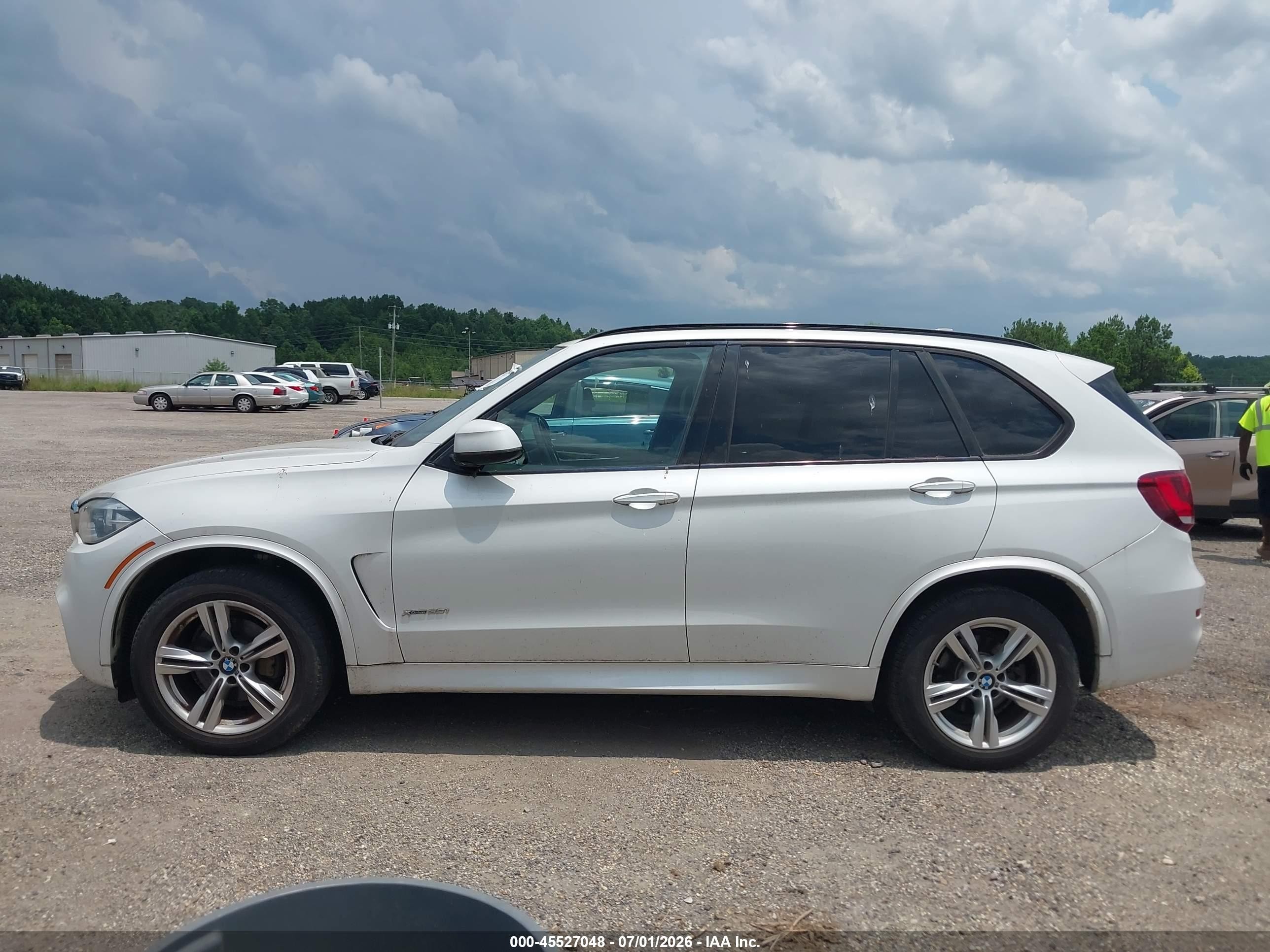 2015 Bmw X5 Xdrive35i White vin: 5UXKR0C5XF0P11587