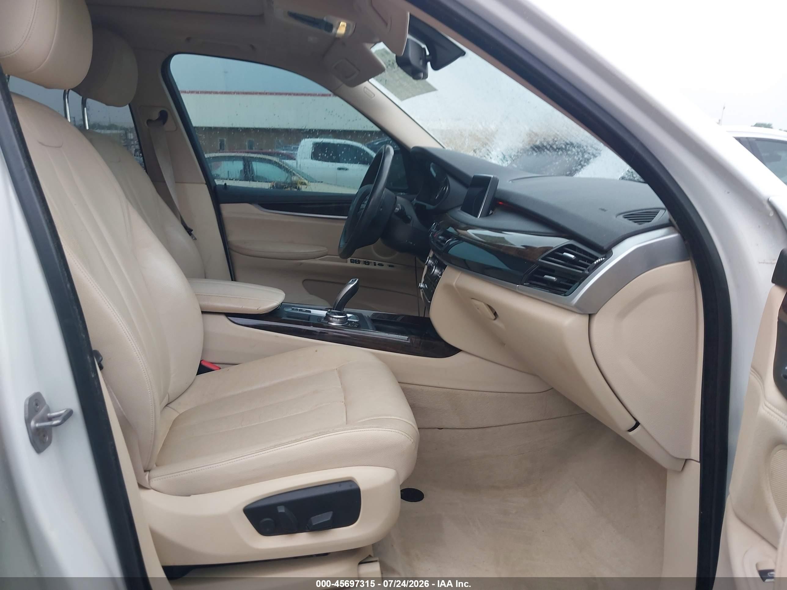 2014 Bmw X5 Sdrive35i White vin: 5UXKR2C51E0H34236