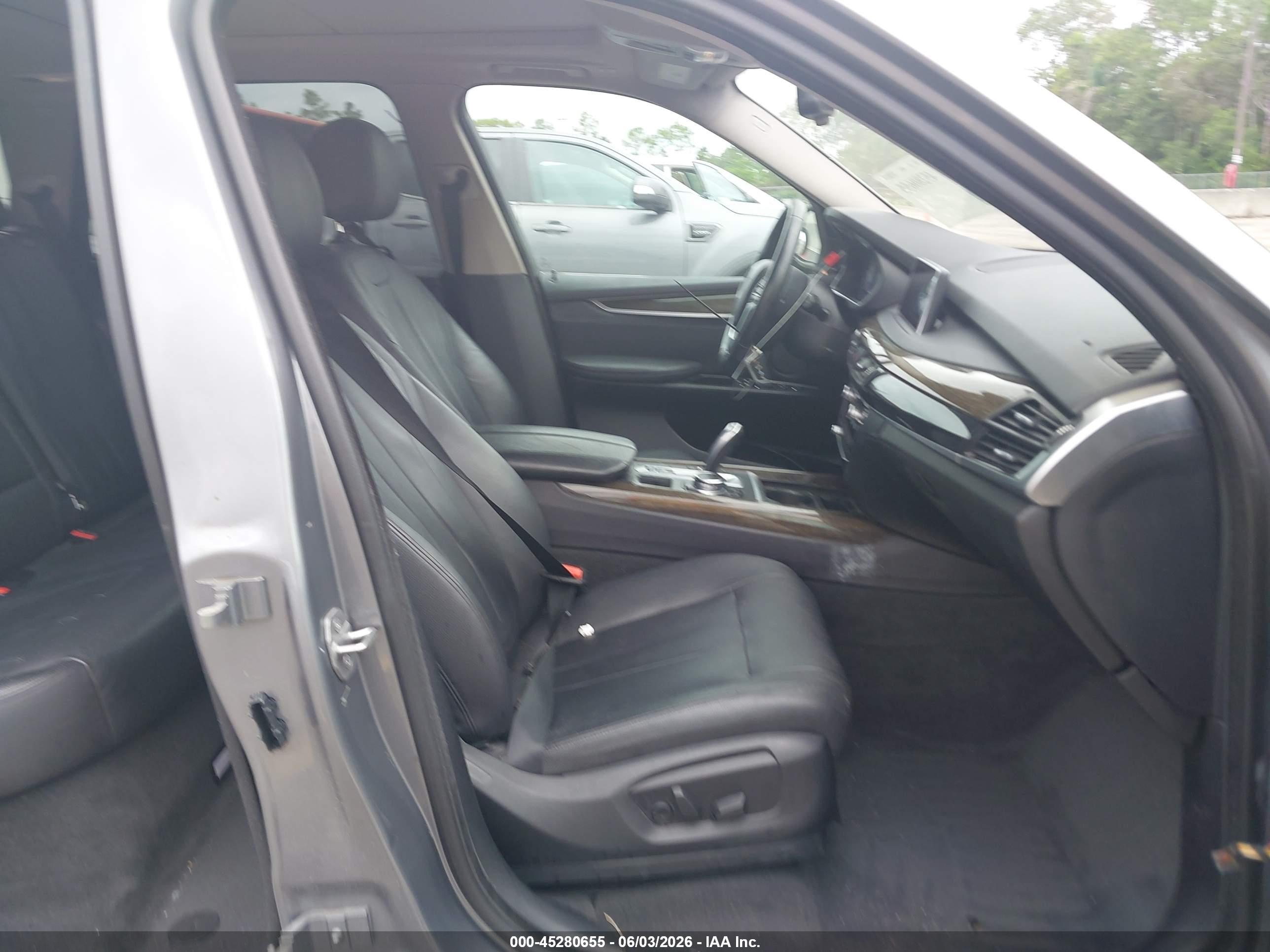 2015 Bmw X5 Sdrive35i Серый vin: 5UXKR2C51F0H40300