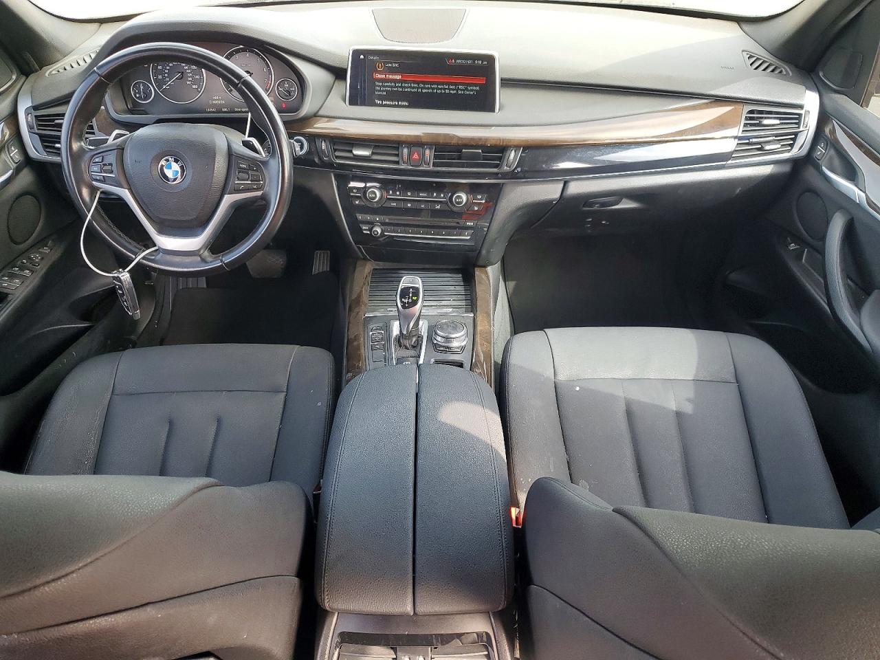 2018 Bmw X5 Белый vin: 5UXKR2C51J0X07724