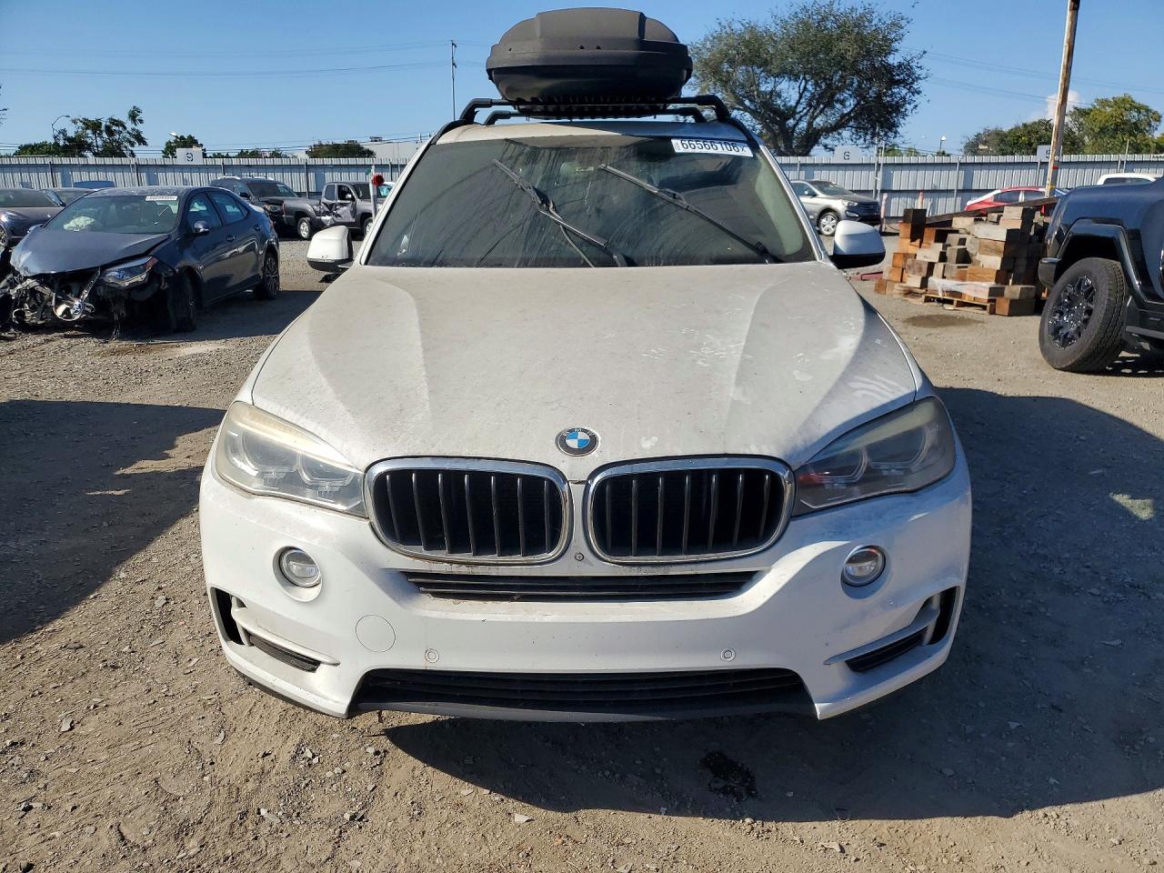 2015 Bmw X5 Sdrive35i Белый vin: 5UXKR2C52F0H39771