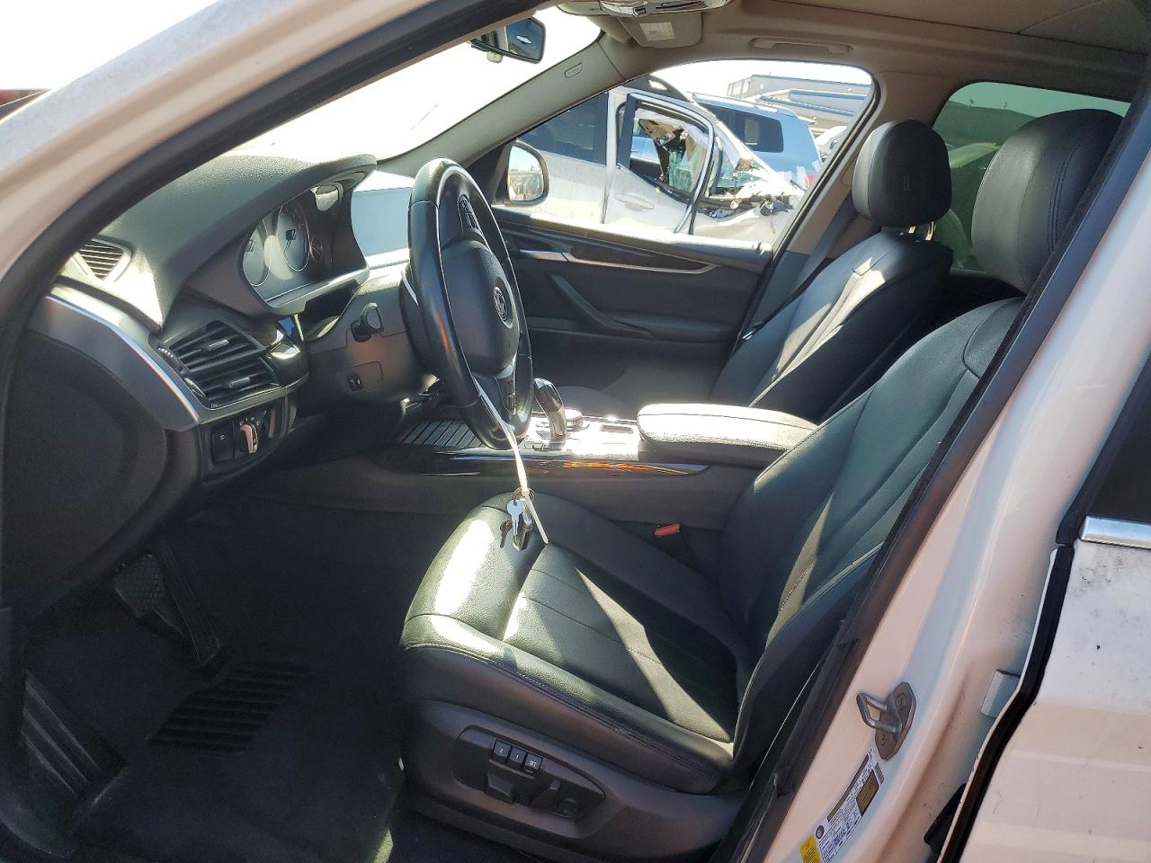 2015 Bmw X5 Sdrive35i Белый vin: 5UXKR2C52F0H39771