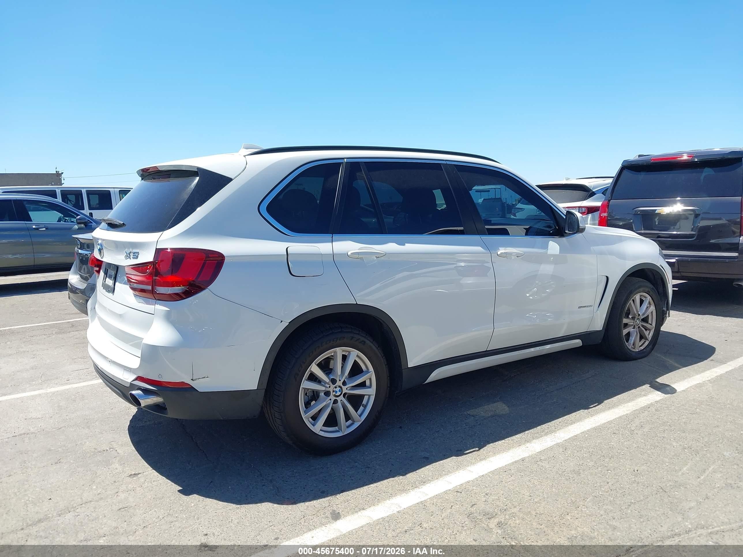 2015 Bmw X5 Sdrive35i White vin: 5UXKR2C53F0H37043