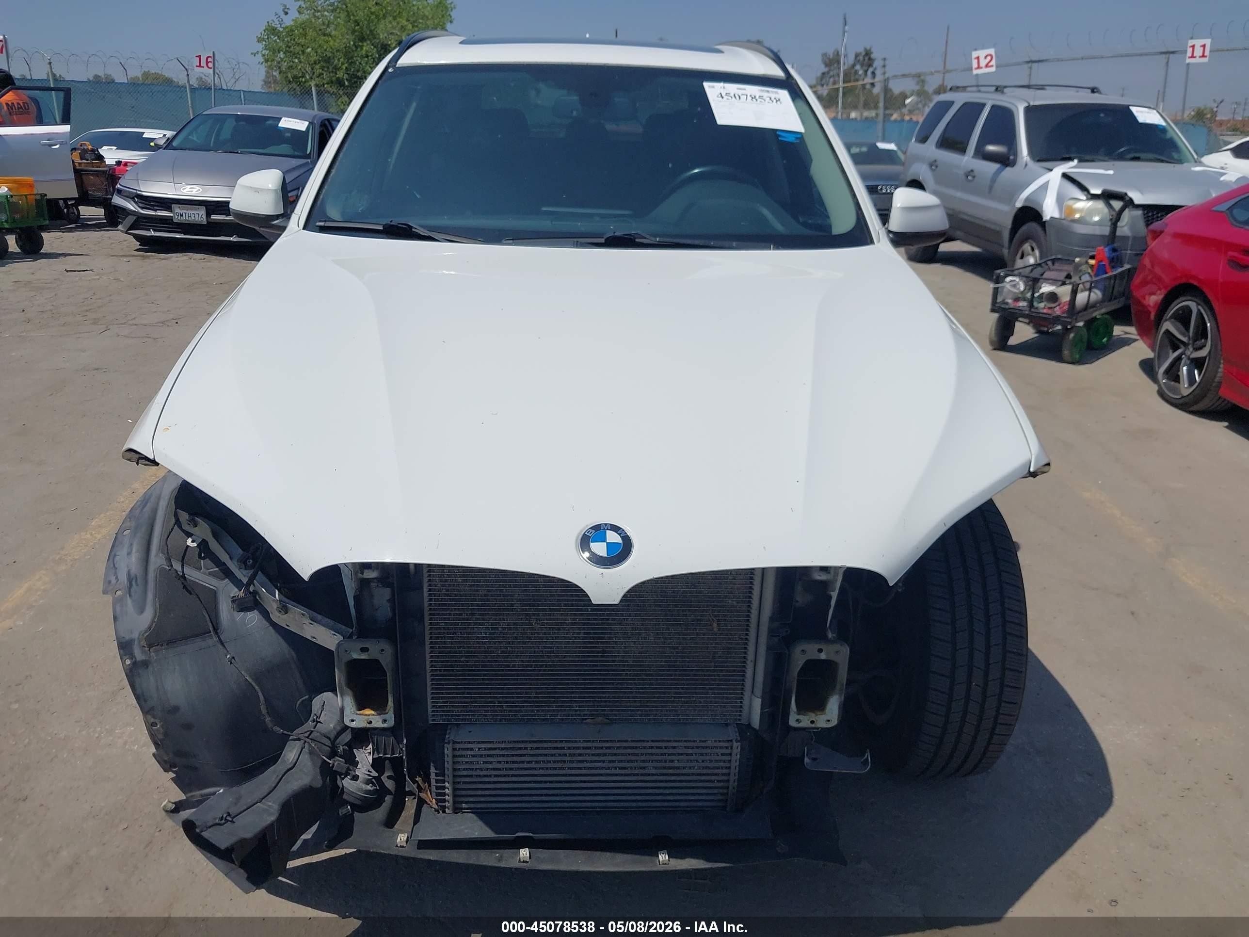 2015 Bmw X5 Sdrive35i Белый vin: 5UXKR2C56F0H39692