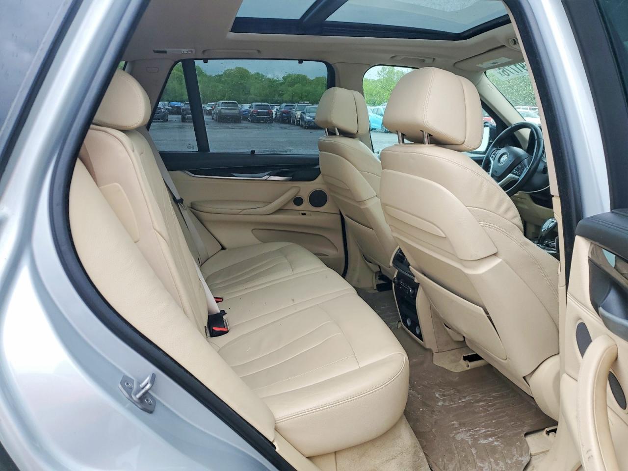 2015 Bmw X5 Xdrive50i Серебряный vin: 5UXKR6C50F0J74425
