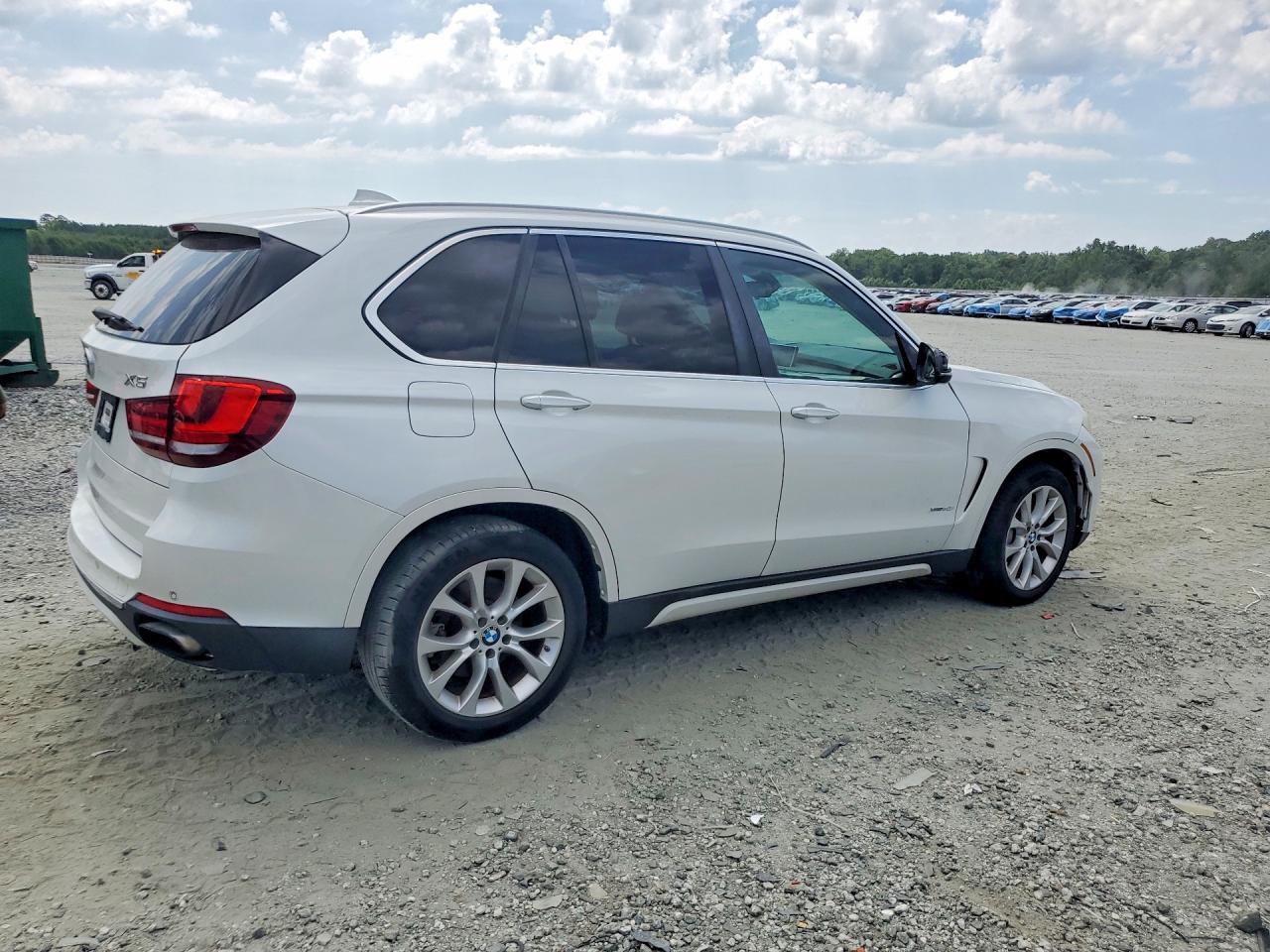 2015 Bmw X5 Xdrive50i Белый vin: 5UXKR6C50F0J77583
