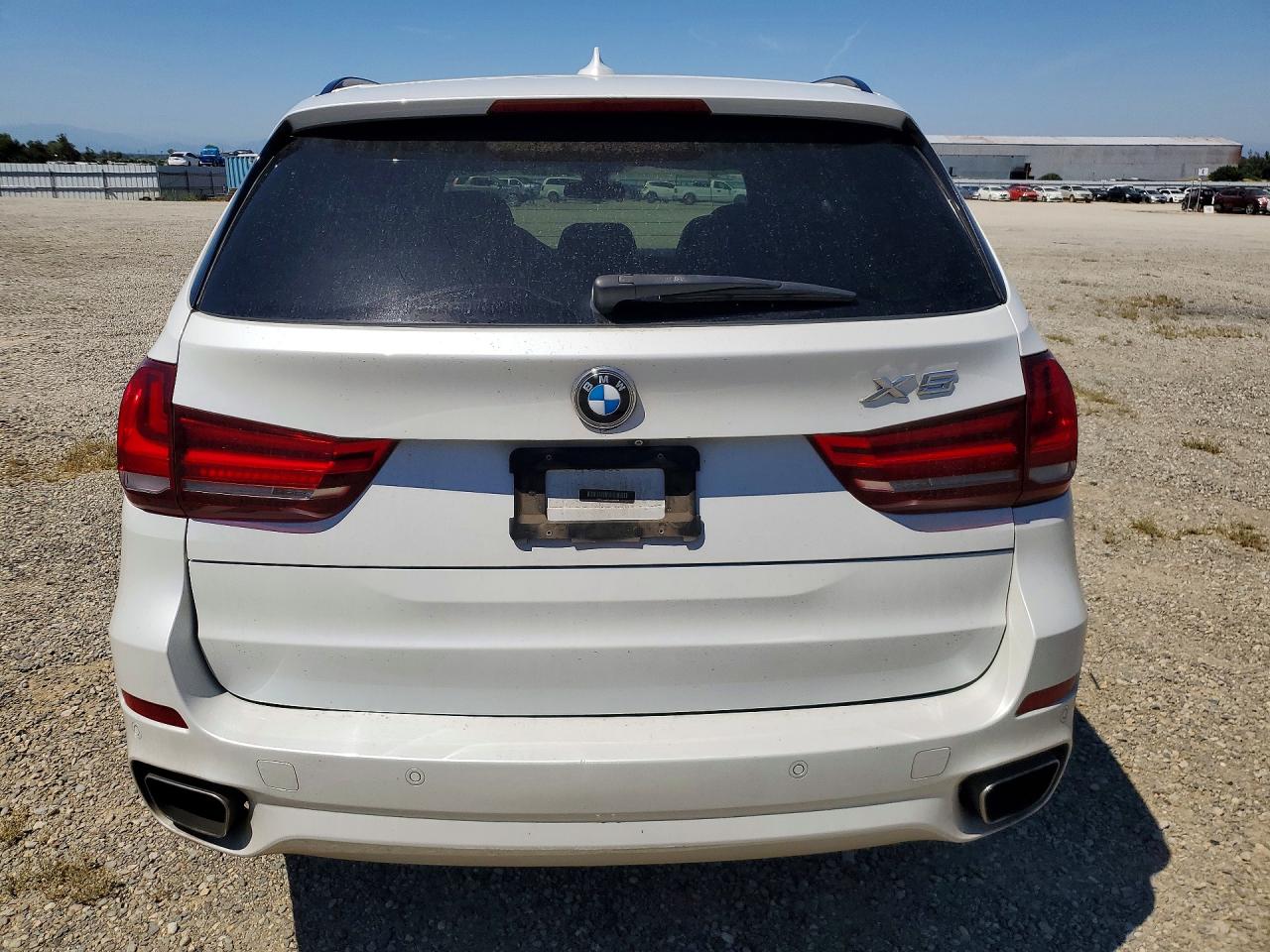2014 Bmw X5 Xdrive50i White vin: 5UXKR6C54E0C02454