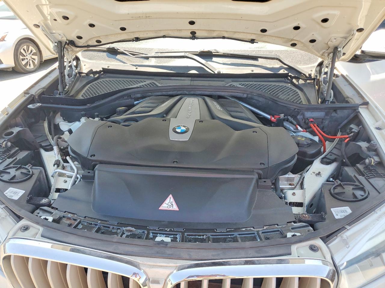 2015 Bmw X5 Xdrive50i White vin: 5UXKR6C56F0J74638
