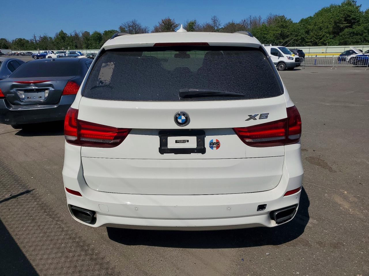 2015 Bmw X5 Xdrive50i White vin: 5UXKR6C56F0J74638