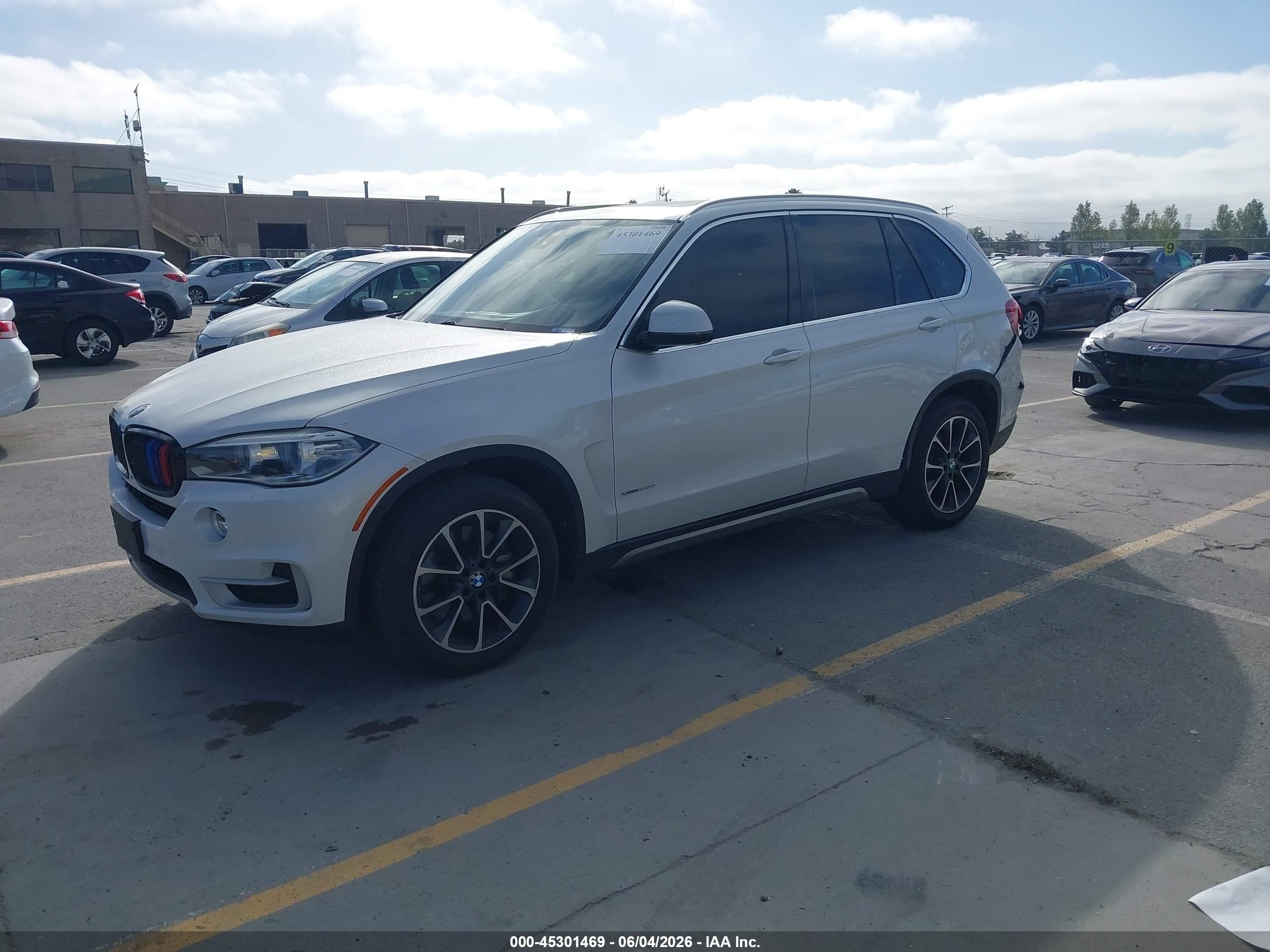 2017 Bmw X5 Xdrive50i White vin: 5UXKR6C58H0J84512