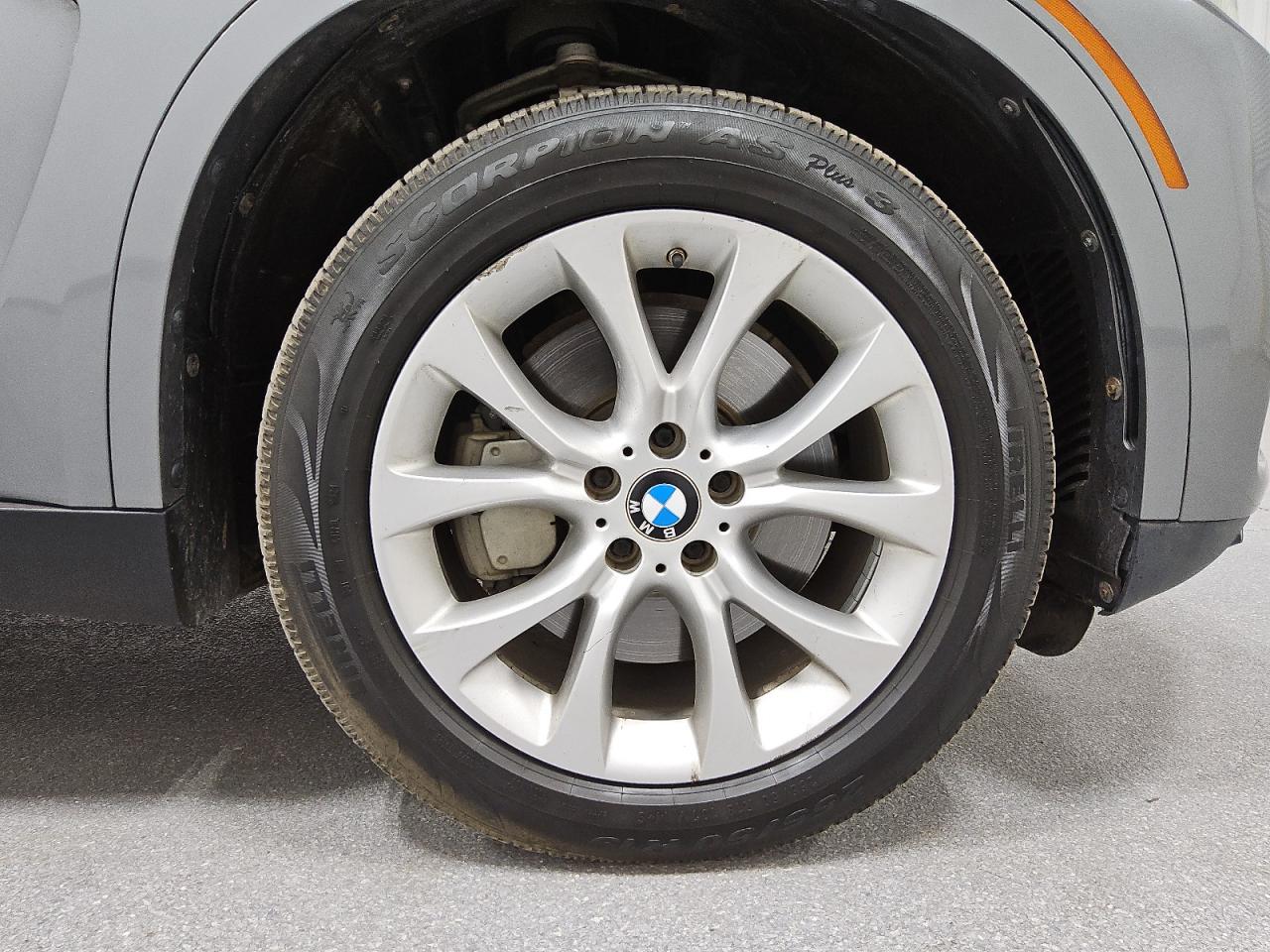 2015 Bmw X5 Xdrive50i Gray vin: 5UXKR6C59F0J79249 Damage: Right Front Wheel, Curb Rash, 2 To 3 Inches