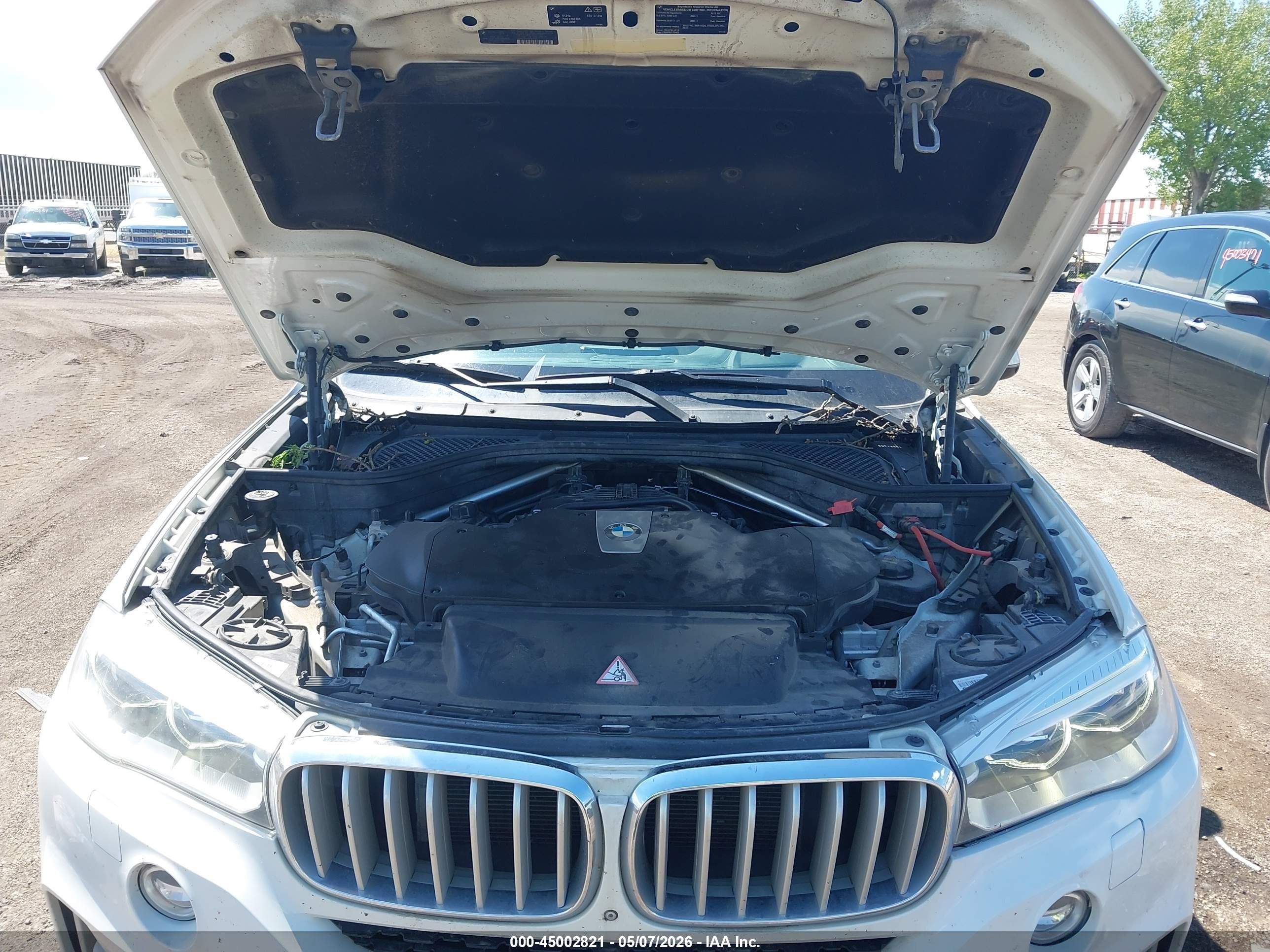 2015 Bmw X5 Xdrive50i White vin: 5UXKR6C5XF0J78255