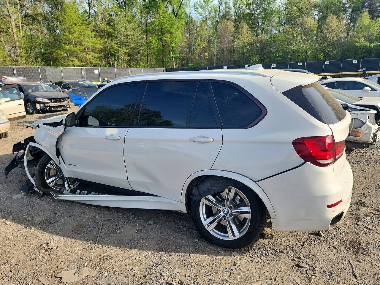 2015 Bmw X5 Xdrive50i Белый vin: 5UXKR6C5XF0J78787