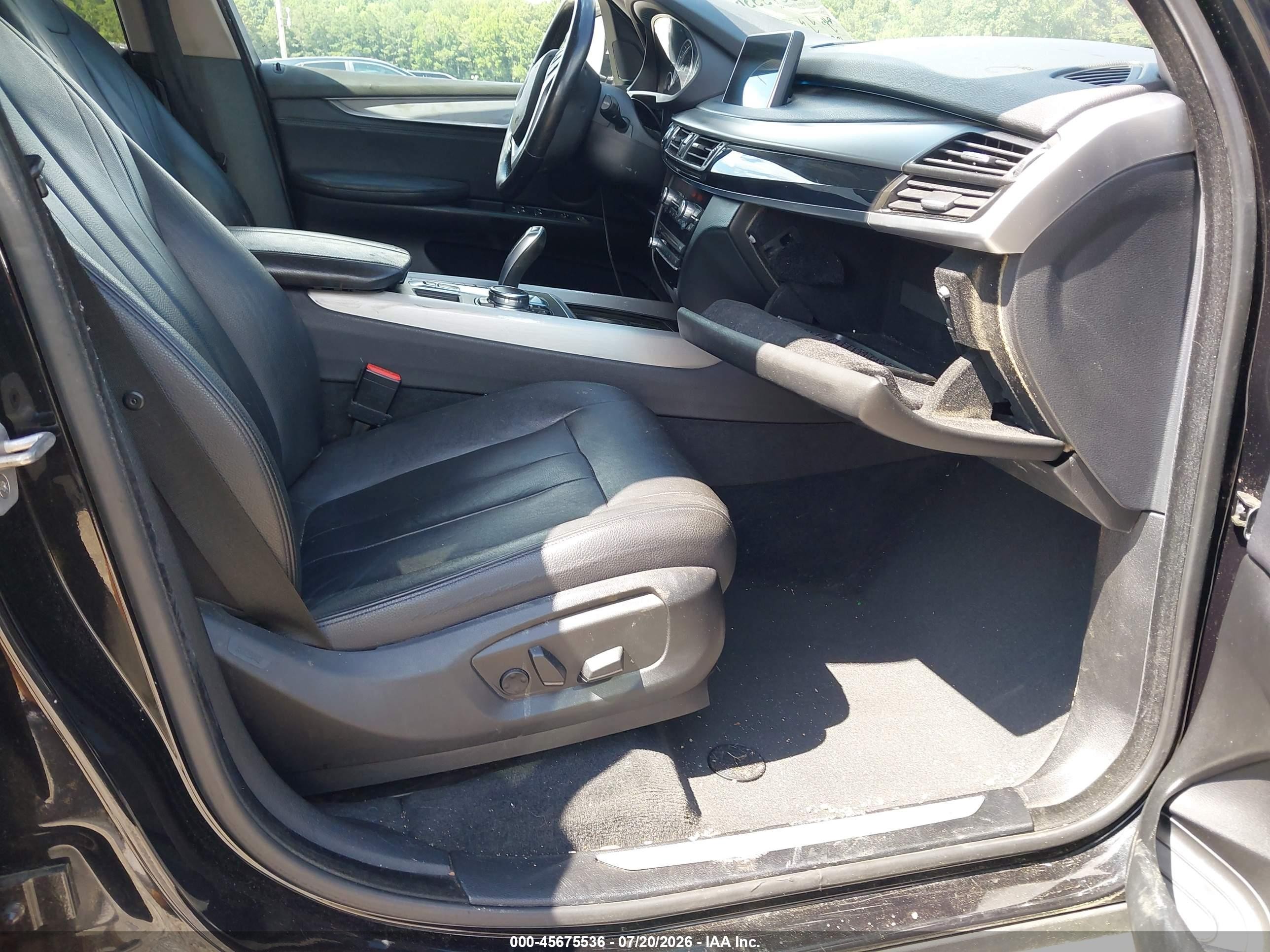 2015 Bmw X5 Xdrive35d Черный vin: 5UXKS4C53F0N06608