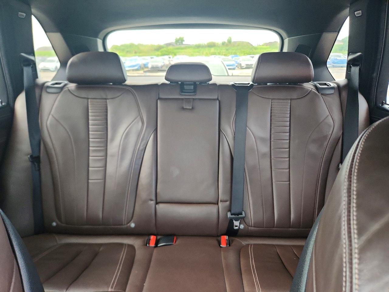 2015 Bmw X5 Xdrive35d Белый vin: 5UXKS4C54F0N12014