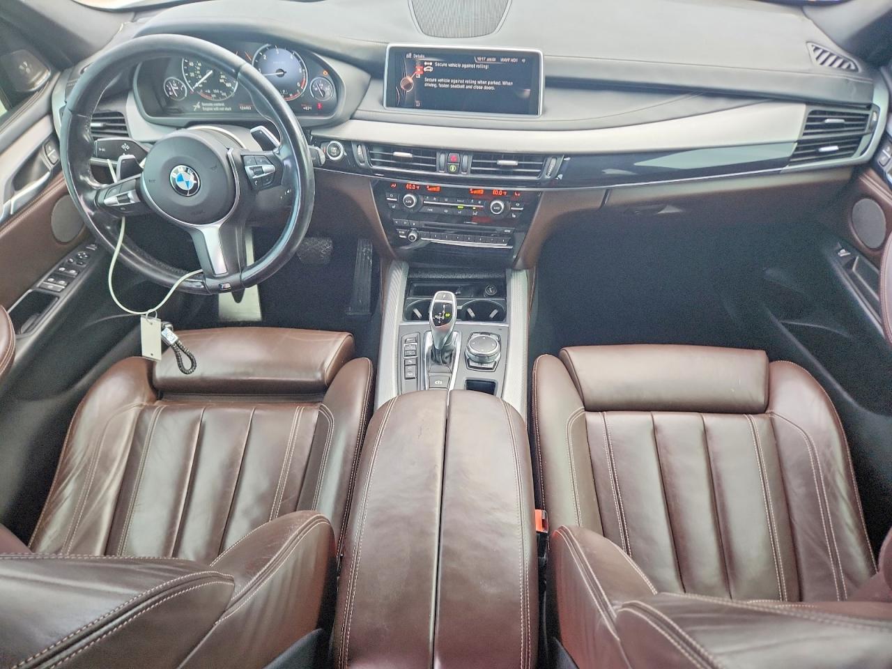2015 Bmw X5 Xdrive35d Белый vin: 5UXKS4C54F0N12014