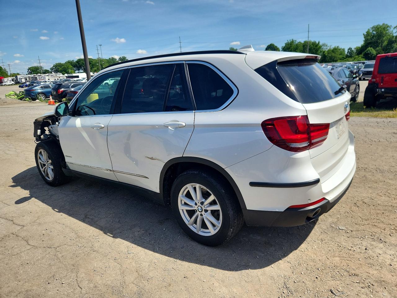 2015 Bmw X5 Xdrive35d Белый vin: 5UXKS4C57F0J99041
