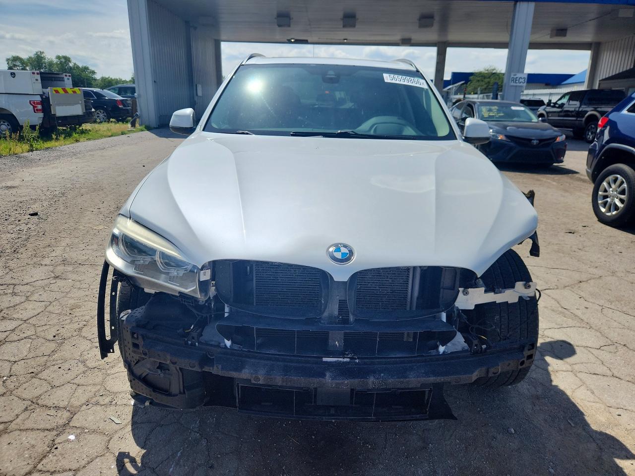 2015 Bmw X5 Xdrive35d Белый vin: 5UXKS4C57F0J99041